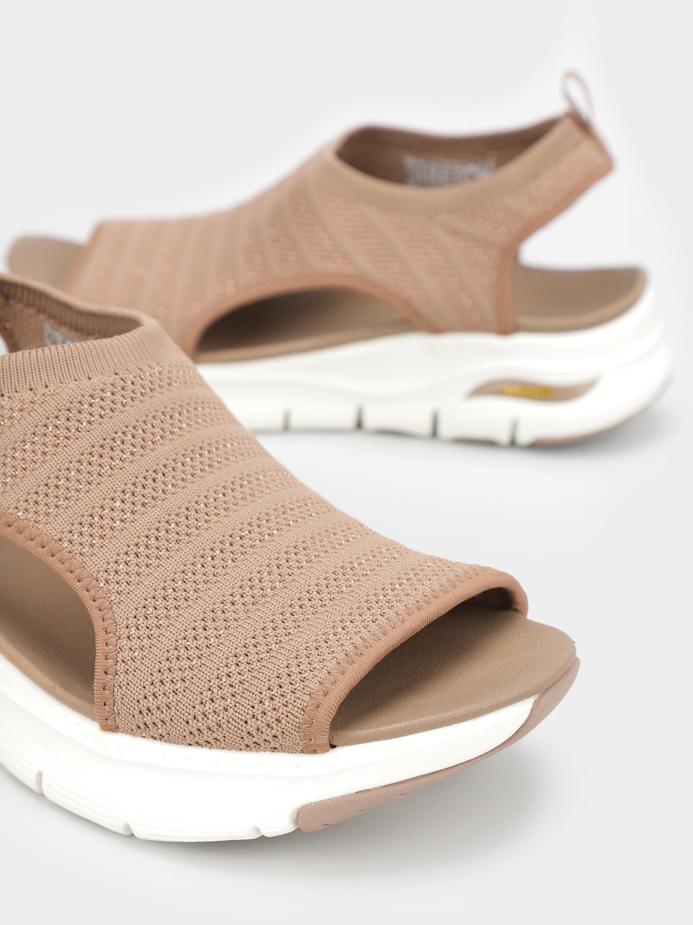 Сандалии Skechers Arch Fit – Darling Days модель 119346 MOC Сандалии Skechers Arch Fit – Darling Days модель 119346 MOC Фото