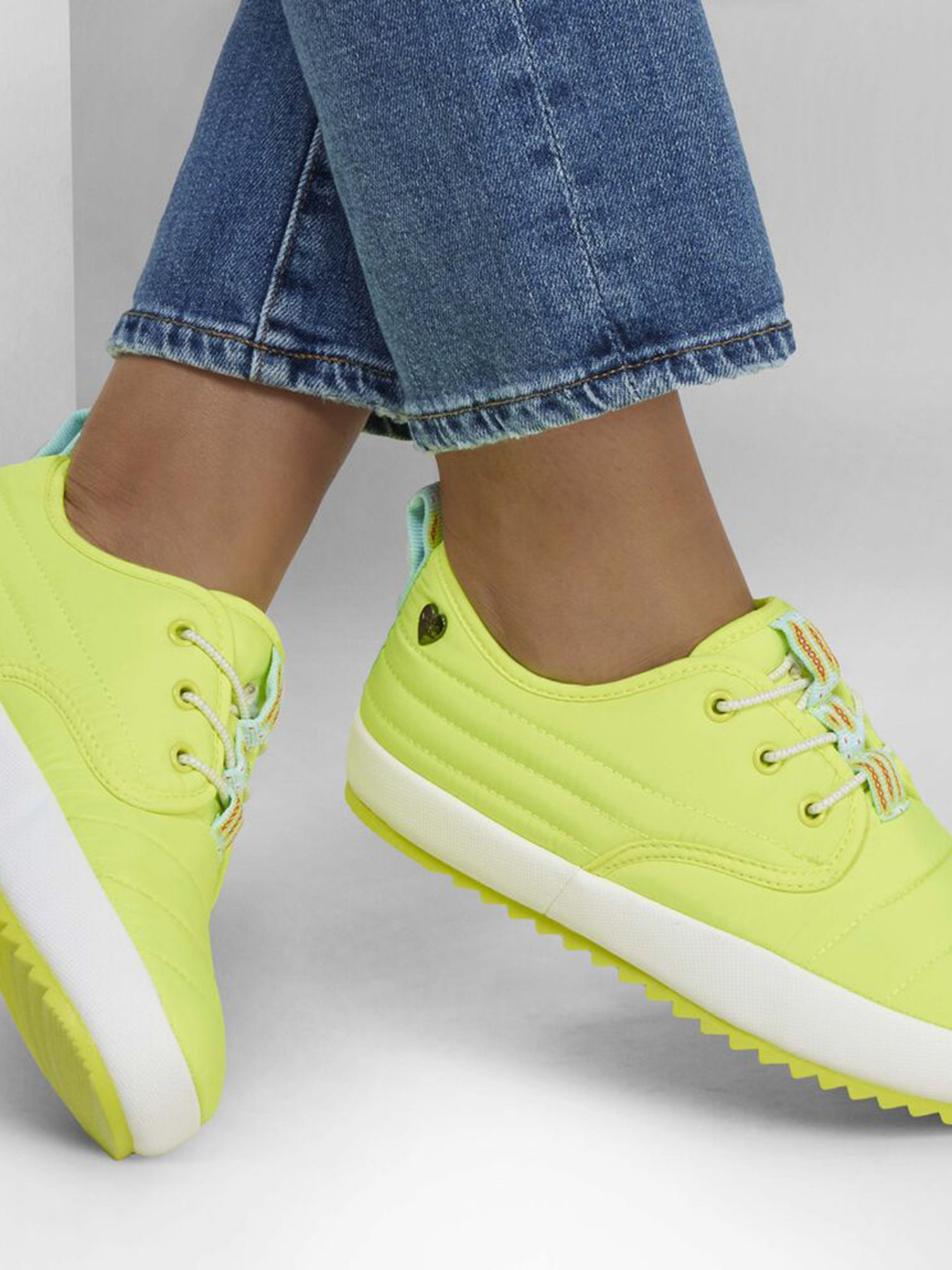 Кросівки Skechers BOBS Drift - Neon Puffs модель 114320 NYEL Фото