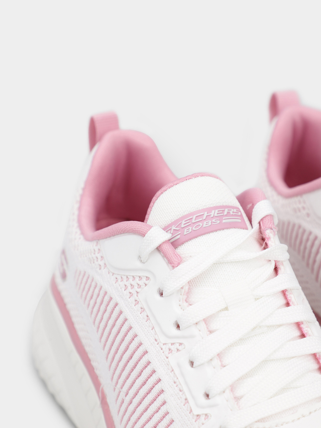 Кросівки Skechers Bobs Squad Chaos модель 117228 WPK Кросівки Skechers Bobs Squad Chaos модель 117228 WPK Фото