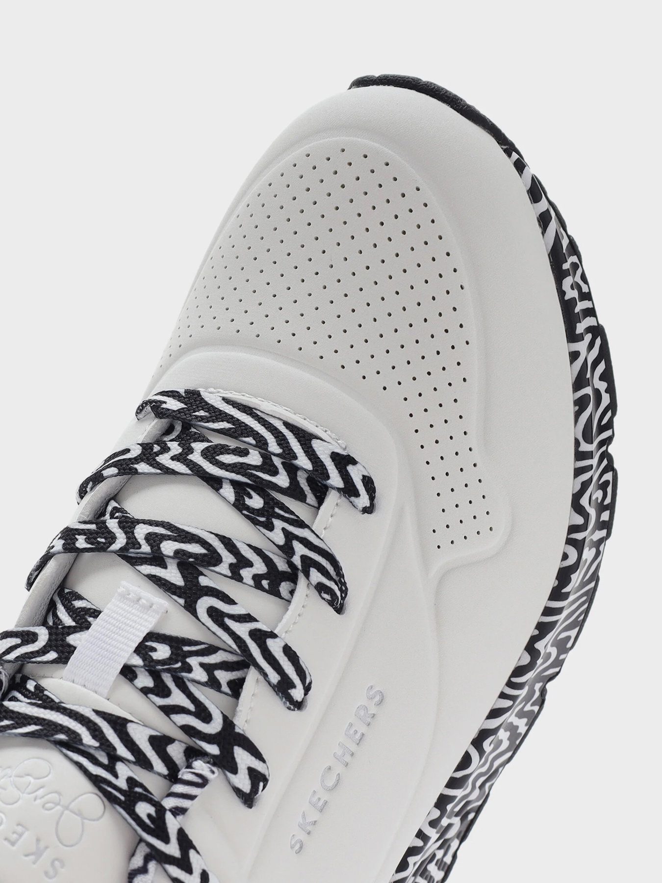 Кросівки Skechers Jen Stark: Uno - Mini Drip модель 177959 WBK Кросівки Skechers Jen Stark: Uno - Mini Drip модель 177959 WBK Фото