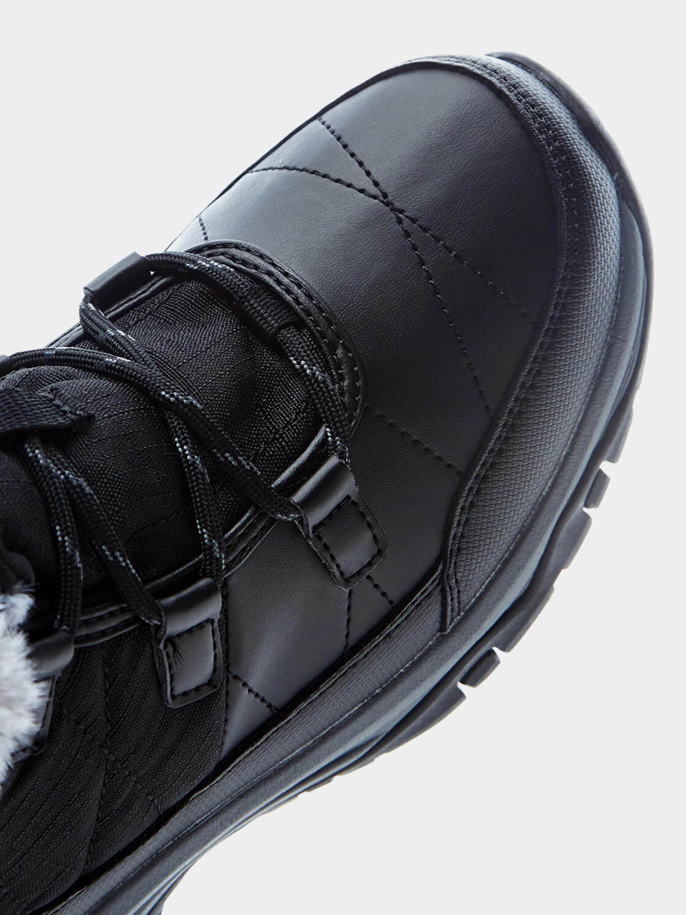 Ботинки и сапоги Skechers Relaxed Fit: Trego - Winter Feelings модель 167431 BLK Ботинки и сапоги Skechers Relaxed Fit: Trego - Winter Feelings модель 167431 BLK Фото