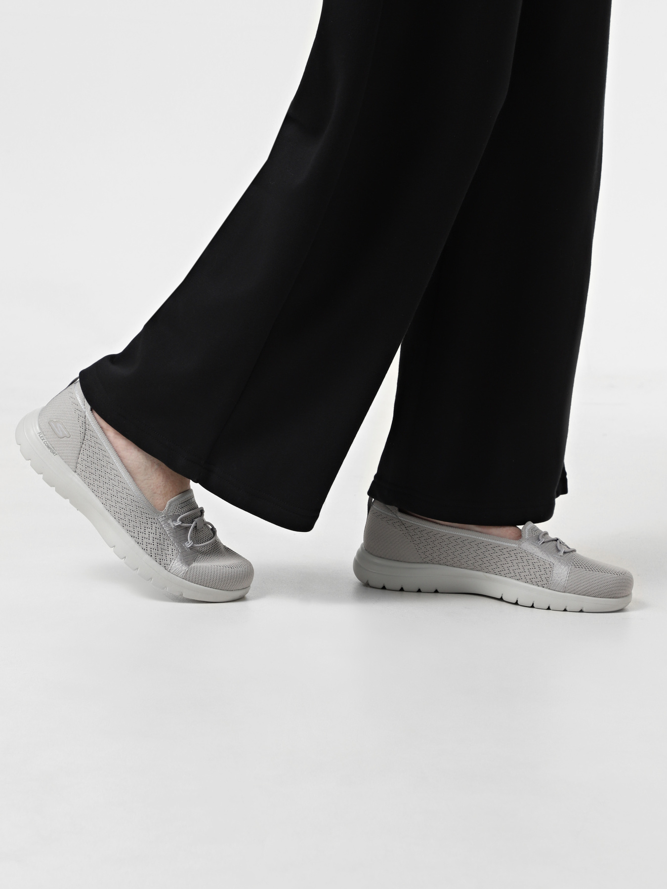 Слипоны и мокасины Skechers On-the-GO Flex - Logan модель 138276 GRY Фото