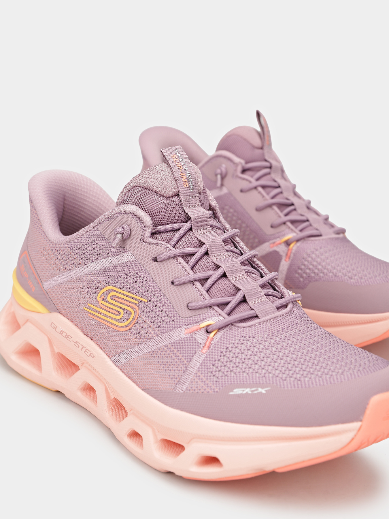 Кроссовки Skechers GLIDE-STEP ALTUS модель 150513 LVMT Кроссовки Skechers GLIDE-STEP ALTUS модель 150513 LVMT Фото