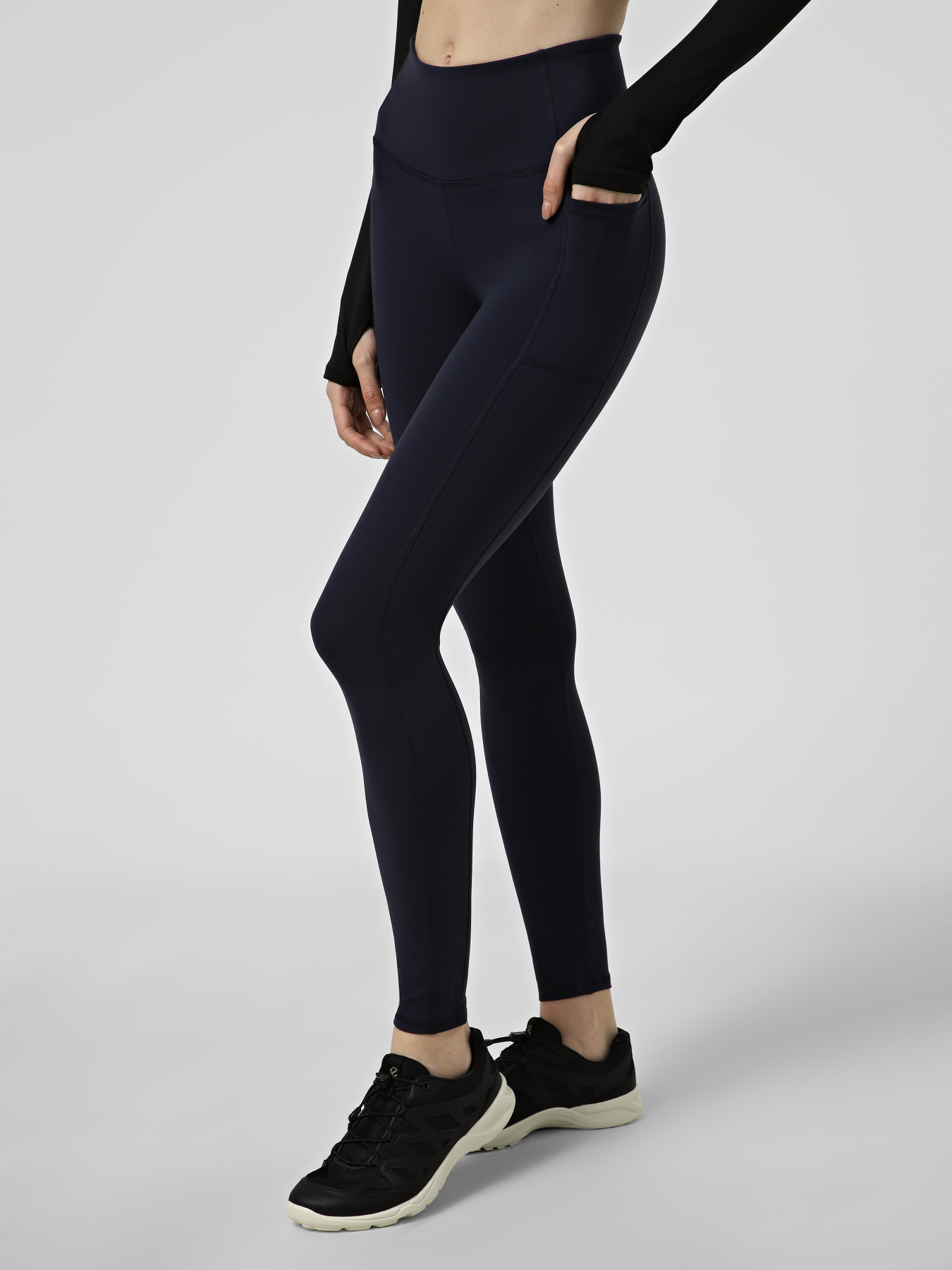 Брюки Skechers GOWALK FL HW LEGGING модель W03LG30B NVY Брюки Skechers GOWALK FL HW LEGGING модель W03LG30B NVY Фото