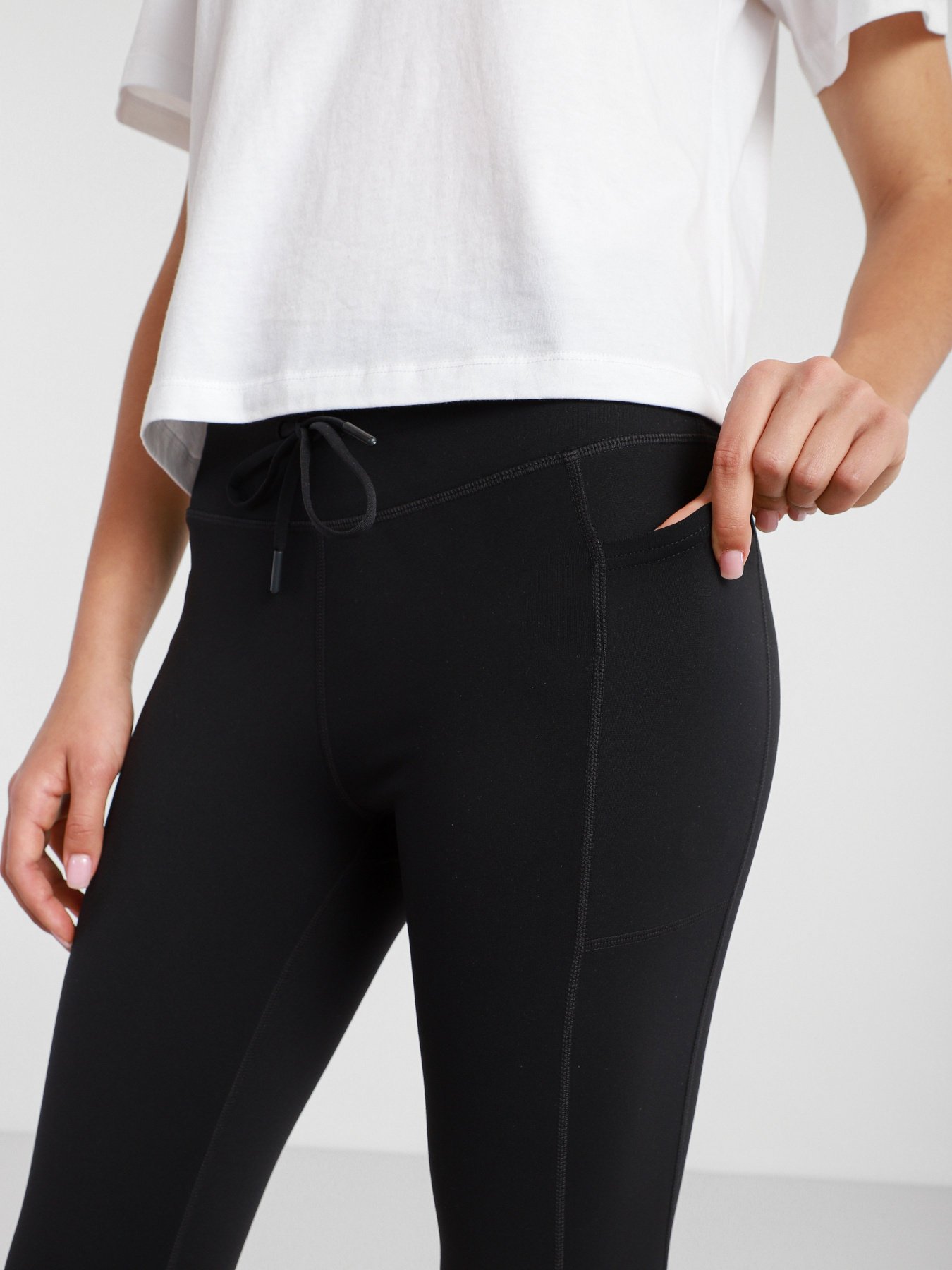 Брюки Skechers Apparel GOwalk модель W4LG125 BLK Брюки Skechers Apparel GOwalk модель W4LG125 BLK Фото