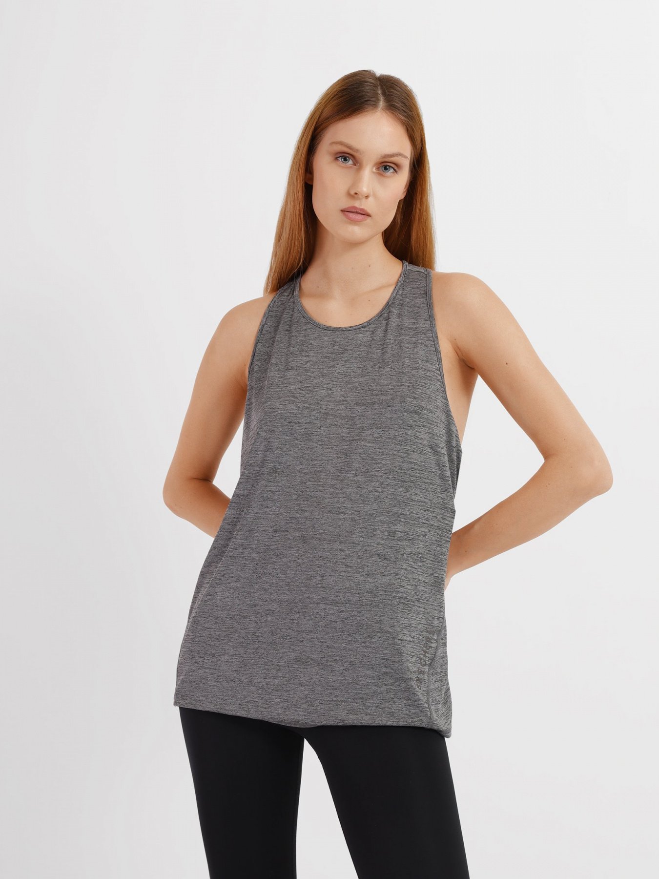 Футболки и поло Skechers GoDri Diamond Blissful Tank модель W1TT135 BLK Футболки и поло Skechers GoDri Diamond Blissful Tank модель W1TT135 BLK Фото
