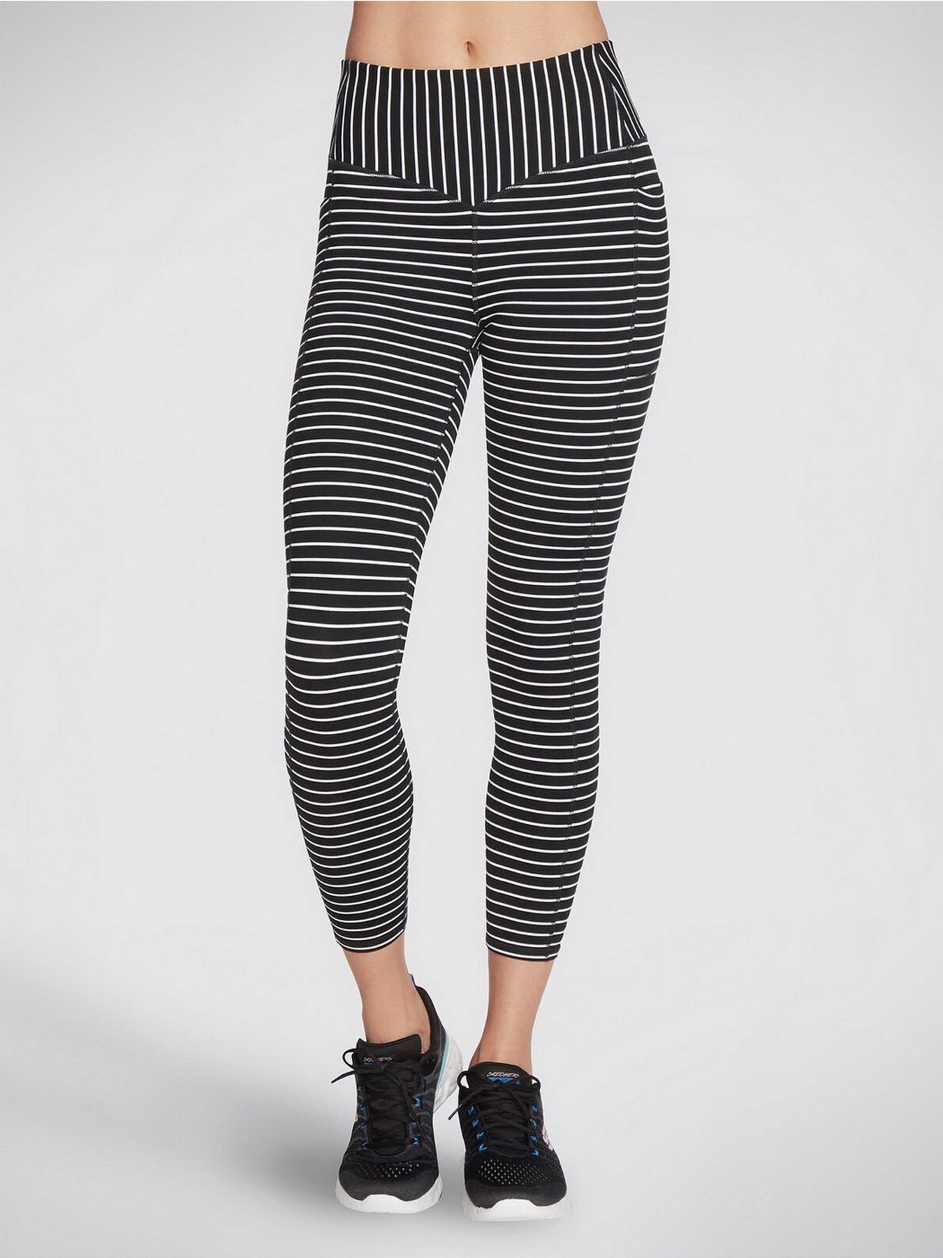 Брюки Skechers GO WALK Wear™ HW модель W03LG170 BLK Брюки Skechers GO WALK Wear™ HW модель W03LG170 BLK Фото
