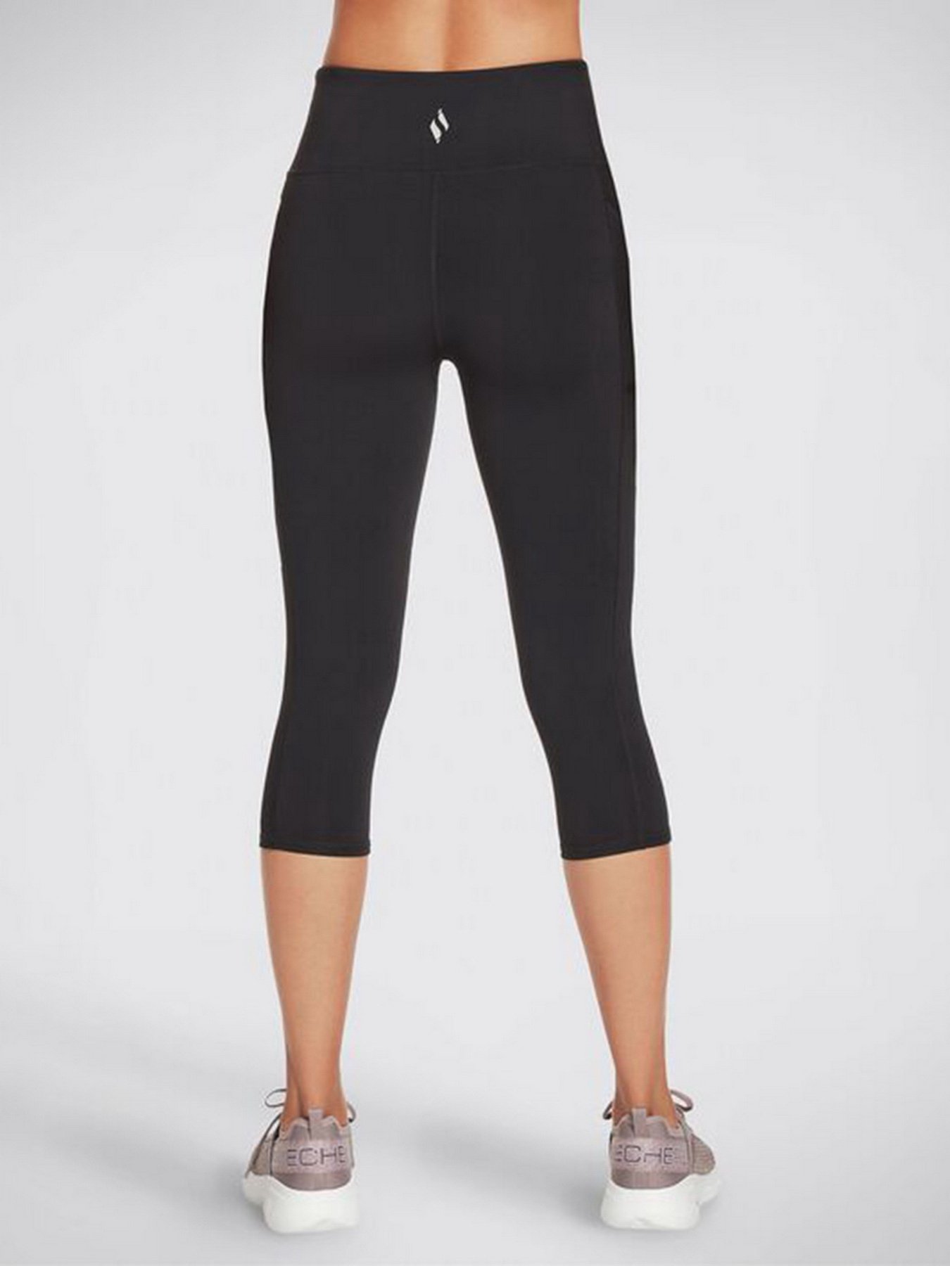 Брюки Skechers GOWALK Wear™ High Waisted Capri модель W2CP2 BLK Брюки Skechers GOWALK Wear™ High Waisted Capri модель W2CP2 BLK Фото