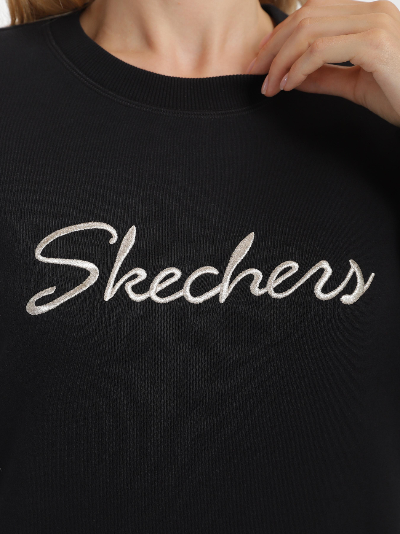 Худі та світшоти Skechers Signature Crew модель TP34 BLK Худі та світшоти Skechers Signature Crew модель TP34 BLK Фото