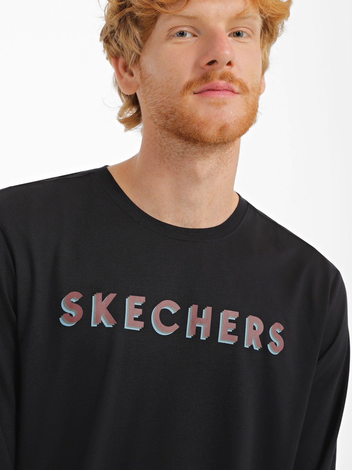 Худі та світшоти Skechers Delta модель LT23 BLK Худі та світшоти Skechers Delta модель LT23 BLK Фото