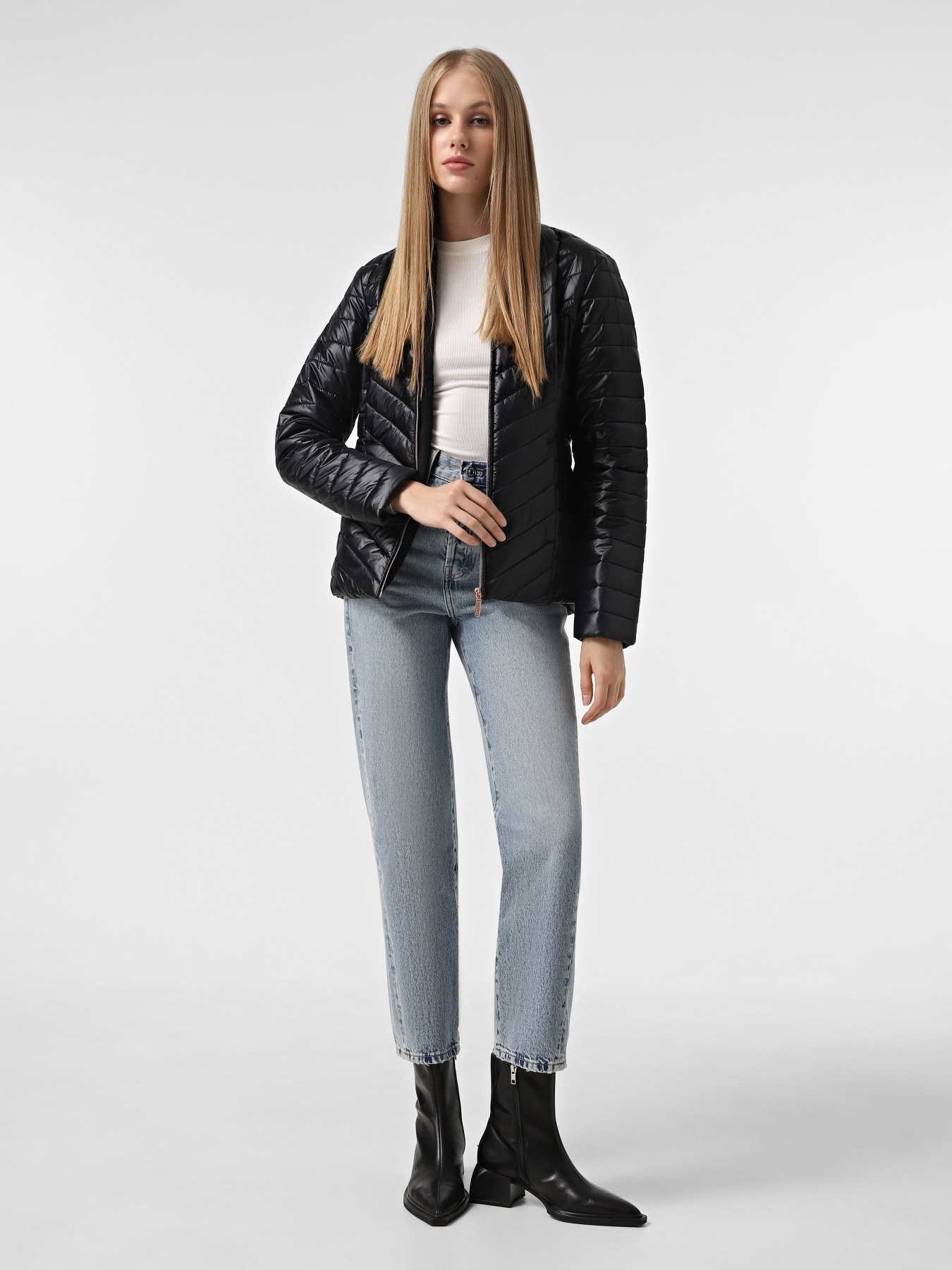 Куртки и дубленки Skechers Goshield Shine модель JA150 BLK Фото