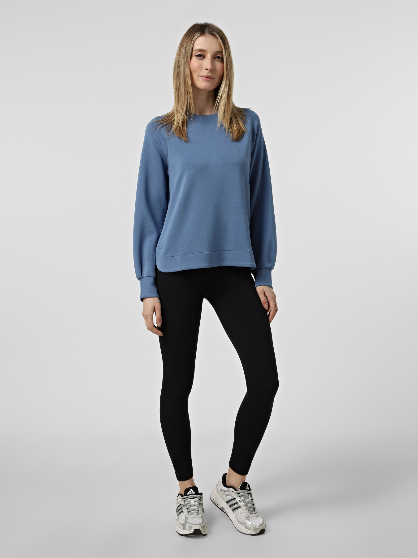 Худі та світшоти Skechers SKECHLUXE ELEVATE CREWNECK модель LT152 BLMV Худі та світшоти Skechers SKECHLUXE ELEVATE CREWNECK модель LT152 BLMV Фото