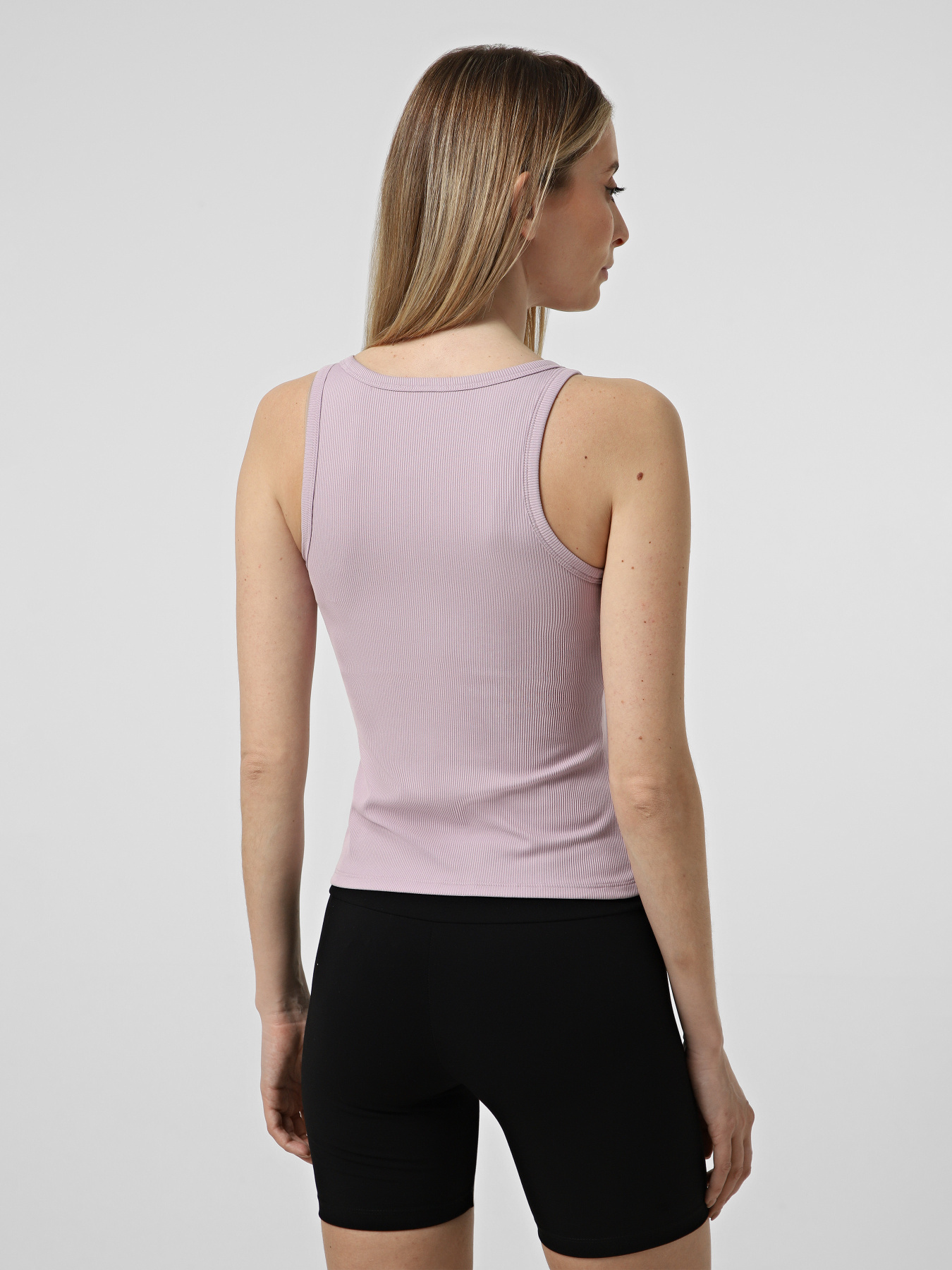 Футболки и поло Skechers GOWALK LUXE RIB TANK модель TT133 MVPR Футболки и поло Skechers GOWALK LUXE RIB TANK модель TT133 MVPR Фото