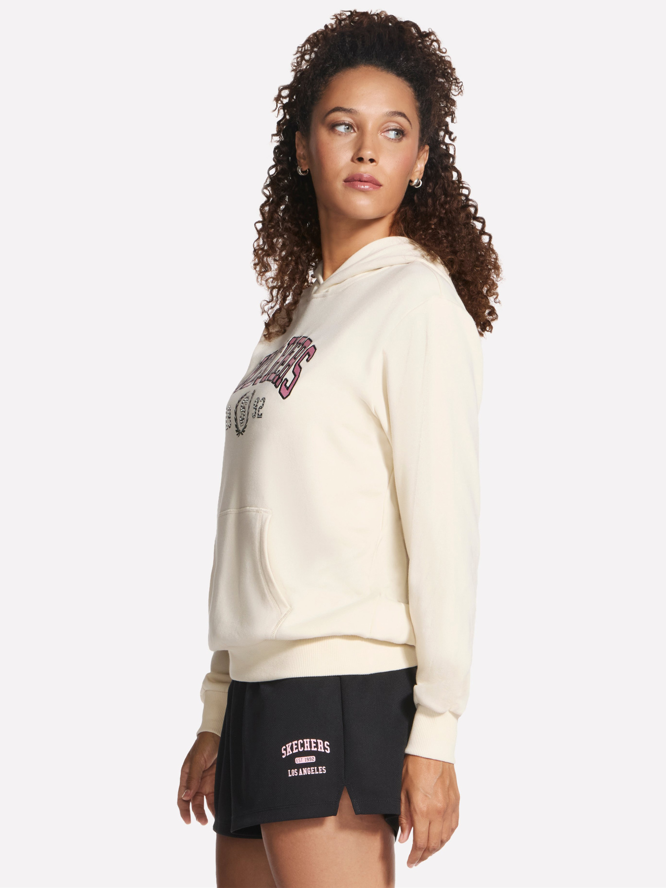 Худі та світшоти Skechers SKECHERS STREET VARSITY HOODIE модель HD110 PBGY Худі та світшоти Skechers SKECHERS STREET VARSITY HOODIE модель HD110 PBGY Фото