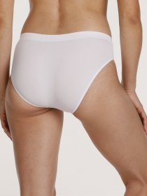 Нижня білизна Lama модель BEZ5000BI-01 Жіночі трусики-white Фото