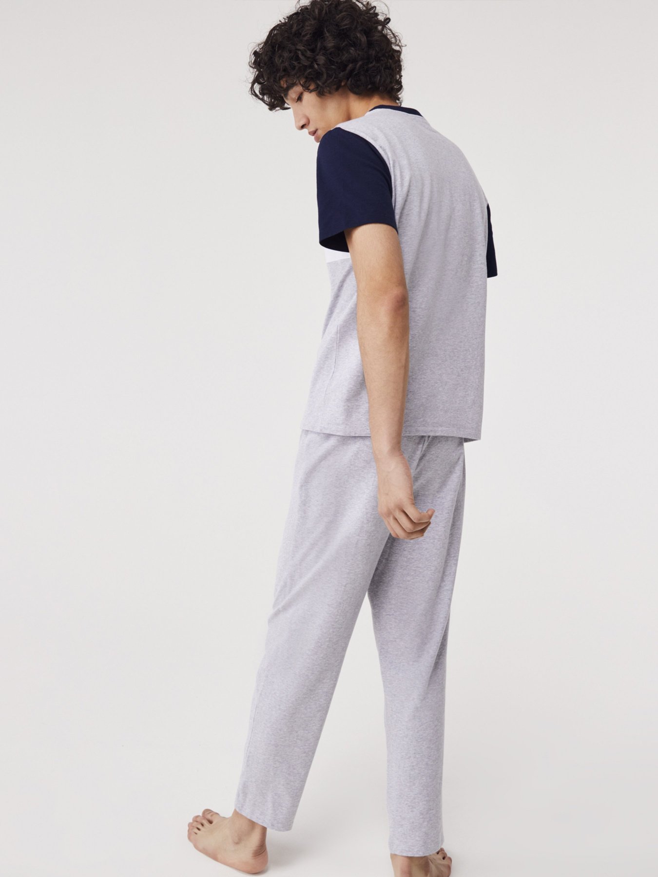 Одяг для дому та сну Lacoste модель 4H99254TY Одяг для дому та сну Lacoste модель 4H99254TY Фото