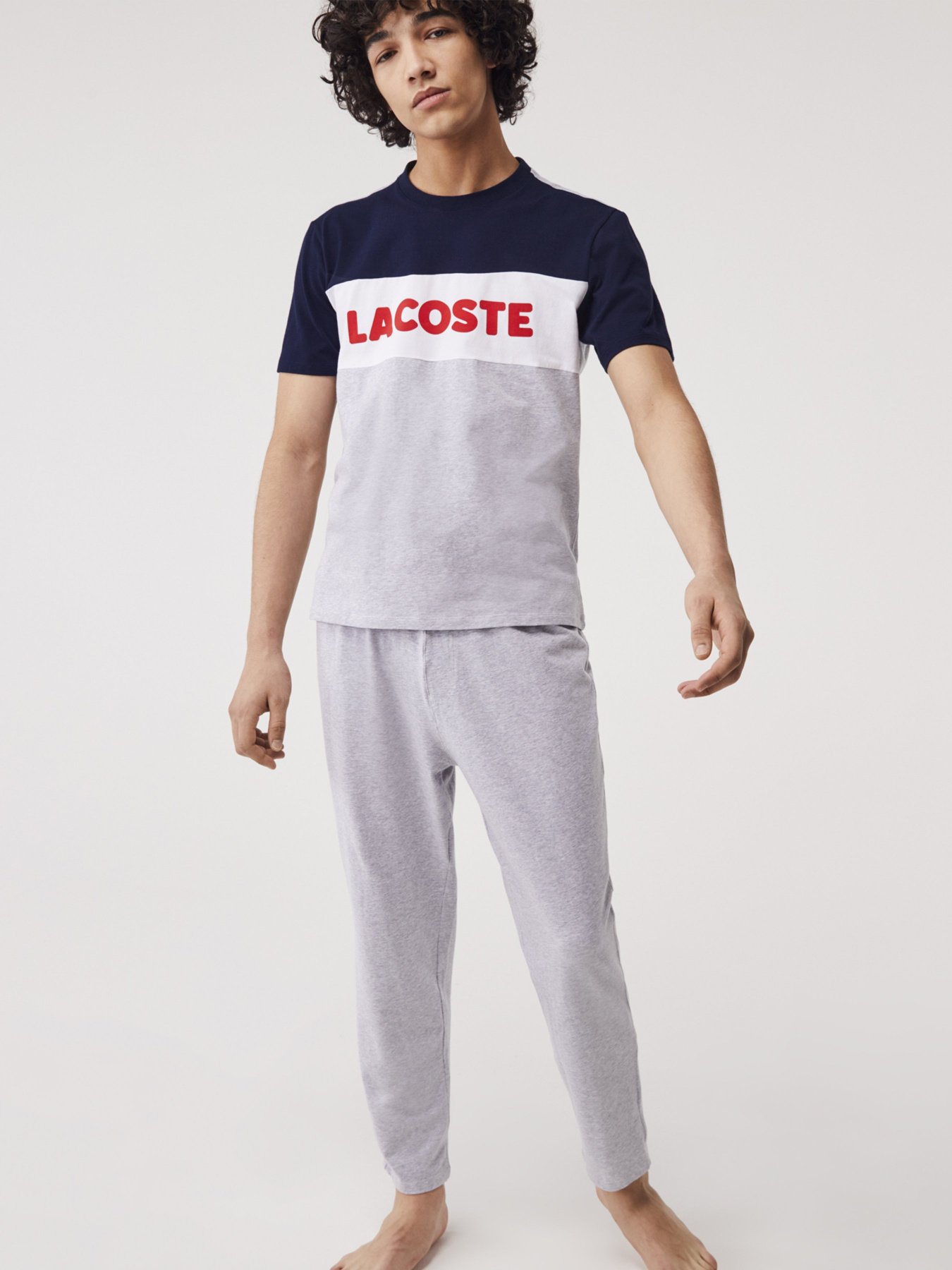 Одяг для дому та сну Lacoste модель 4H99254TY Одяг для дому та сну Lacoste модель 4H99254TY Фото