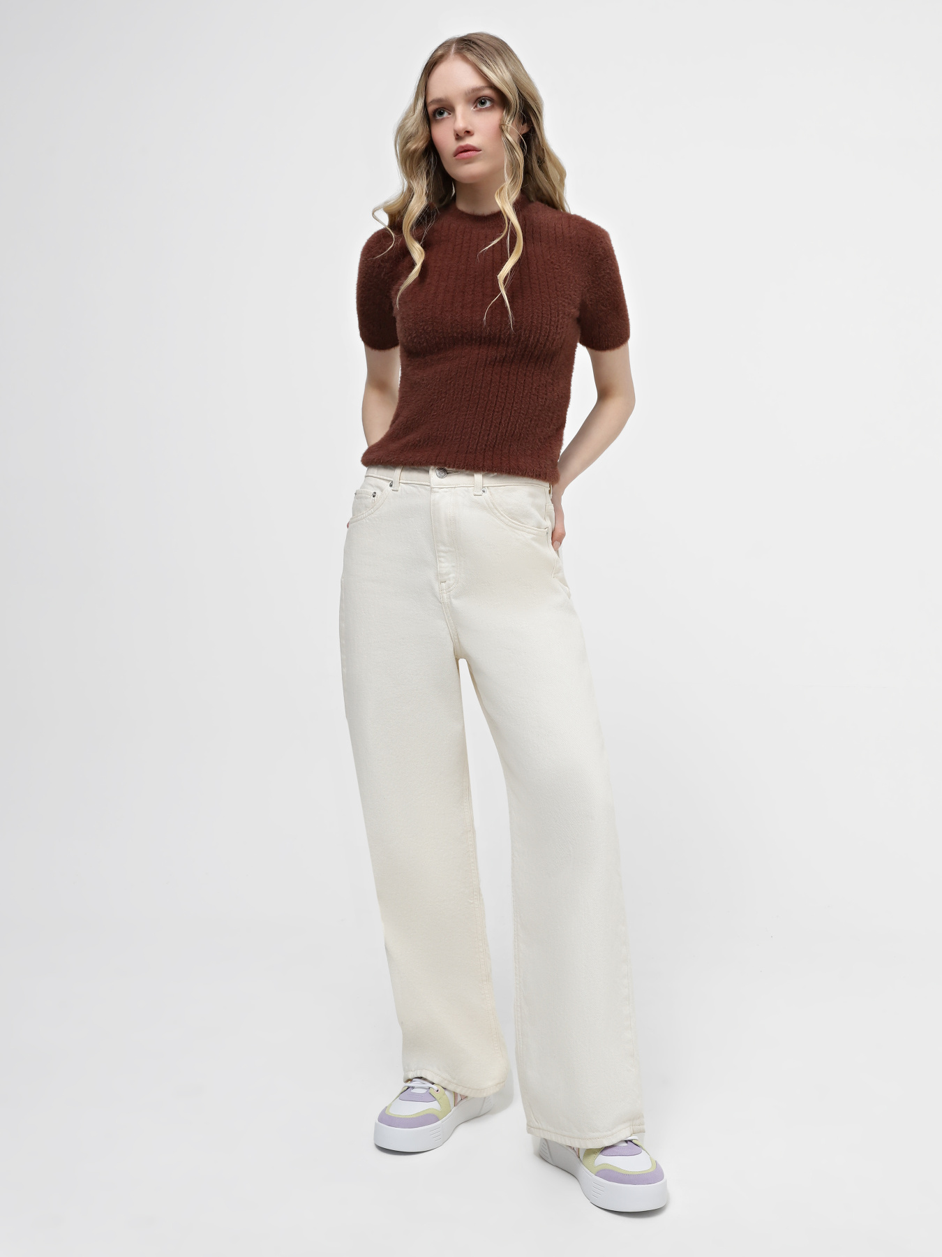 Кеды Lacoste L002 модель 747SFA0051B53 Кеды Lacoste L002 модель 747SFA0051B53 Фото