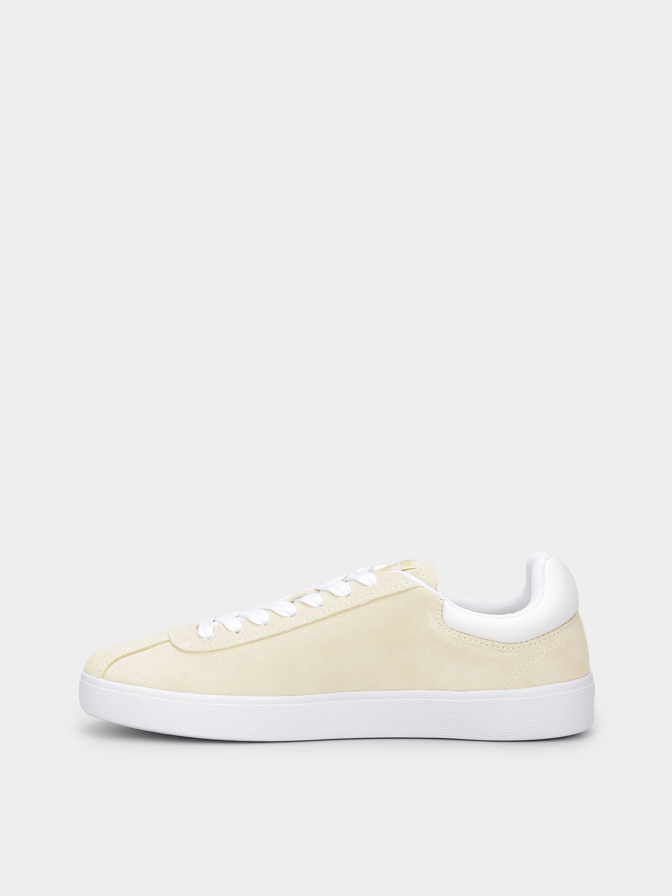 Кеди Lacoste BASESHOT модель 749SFA0054241 Фото