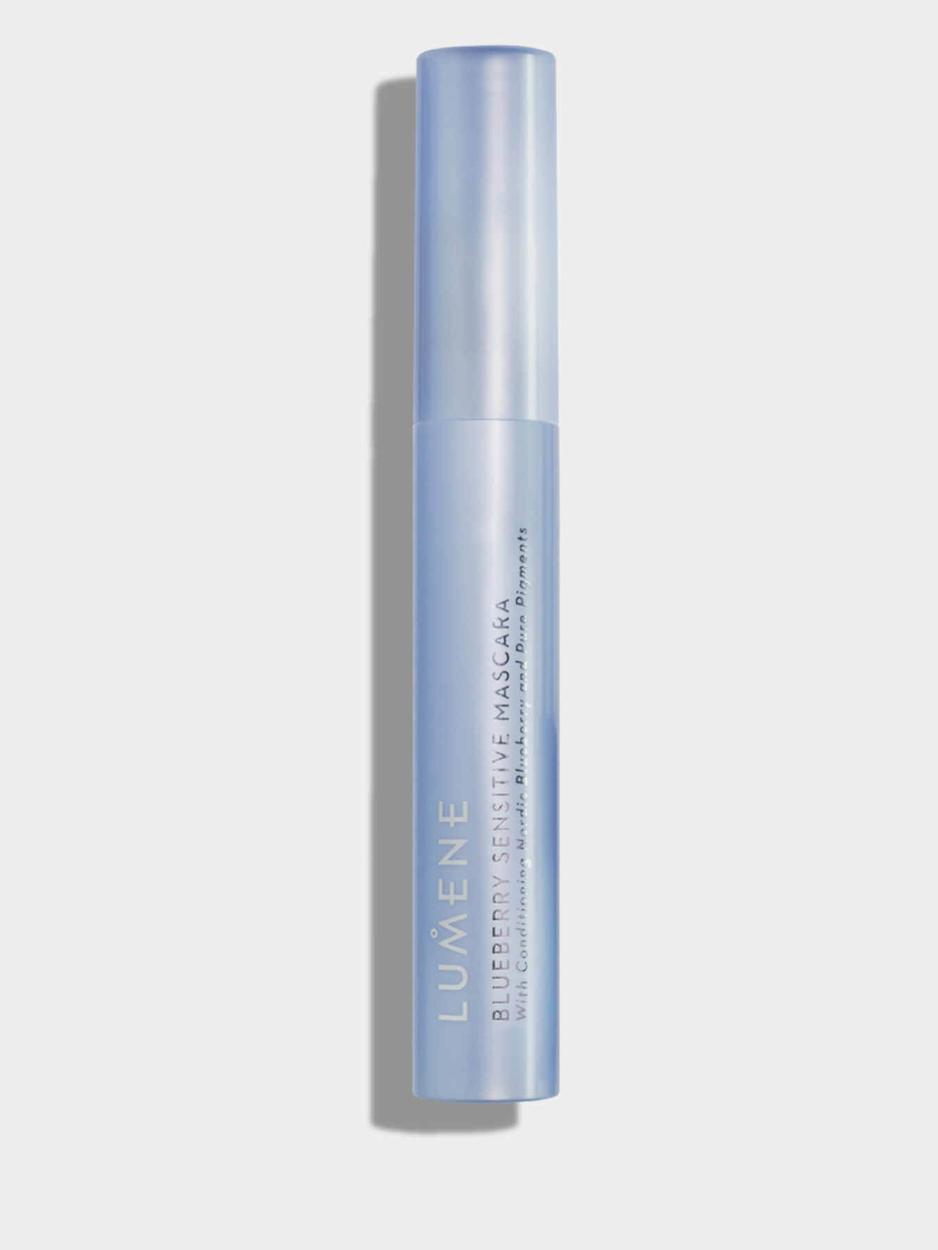 Тушь для чувствительных глаз Blueberry Sensitive Mascara LUMENE модель 6412600849813 Фото