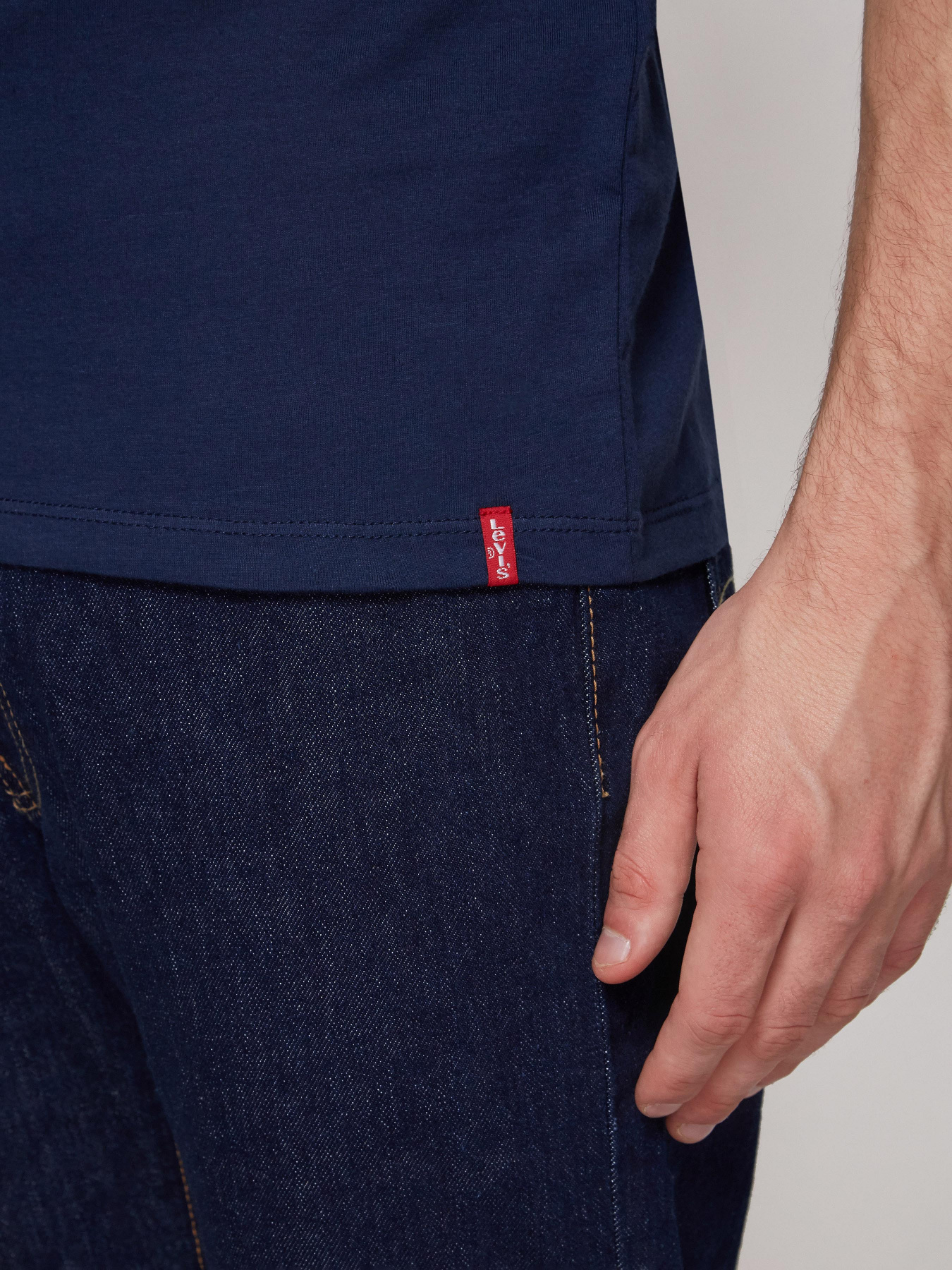 Футболки и поло Levi's Slim 2pk Crewneck 1 2 Pack Slim Crew Dr модель 79541;0002 Фото