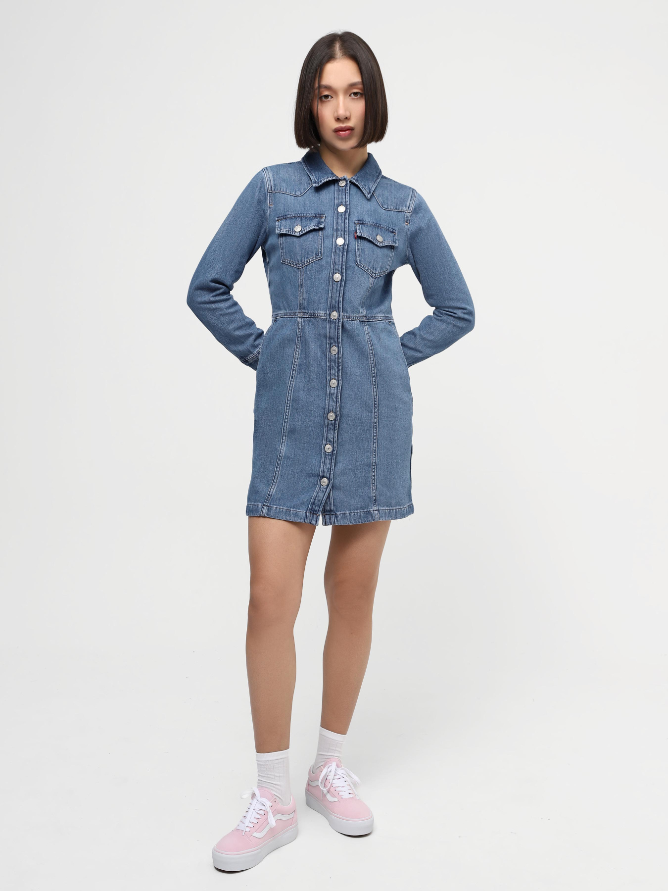 Сукні Levi's Flynn Western Core модель A7592;0001 Сукні Levi's Flynn Western Core модель A7592;0001 Фото