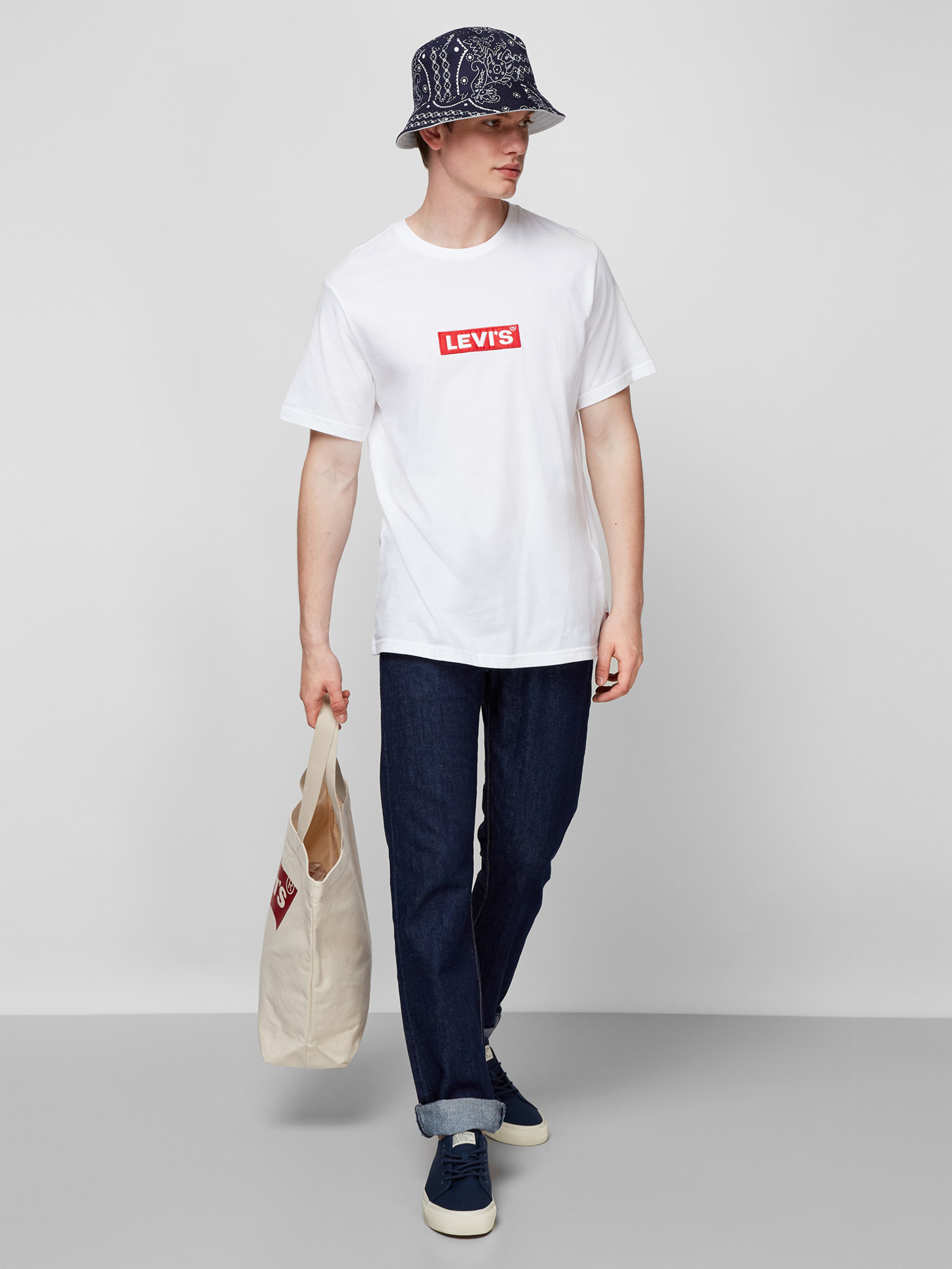 Джинсы Levi's модель 00501;0101 Фото