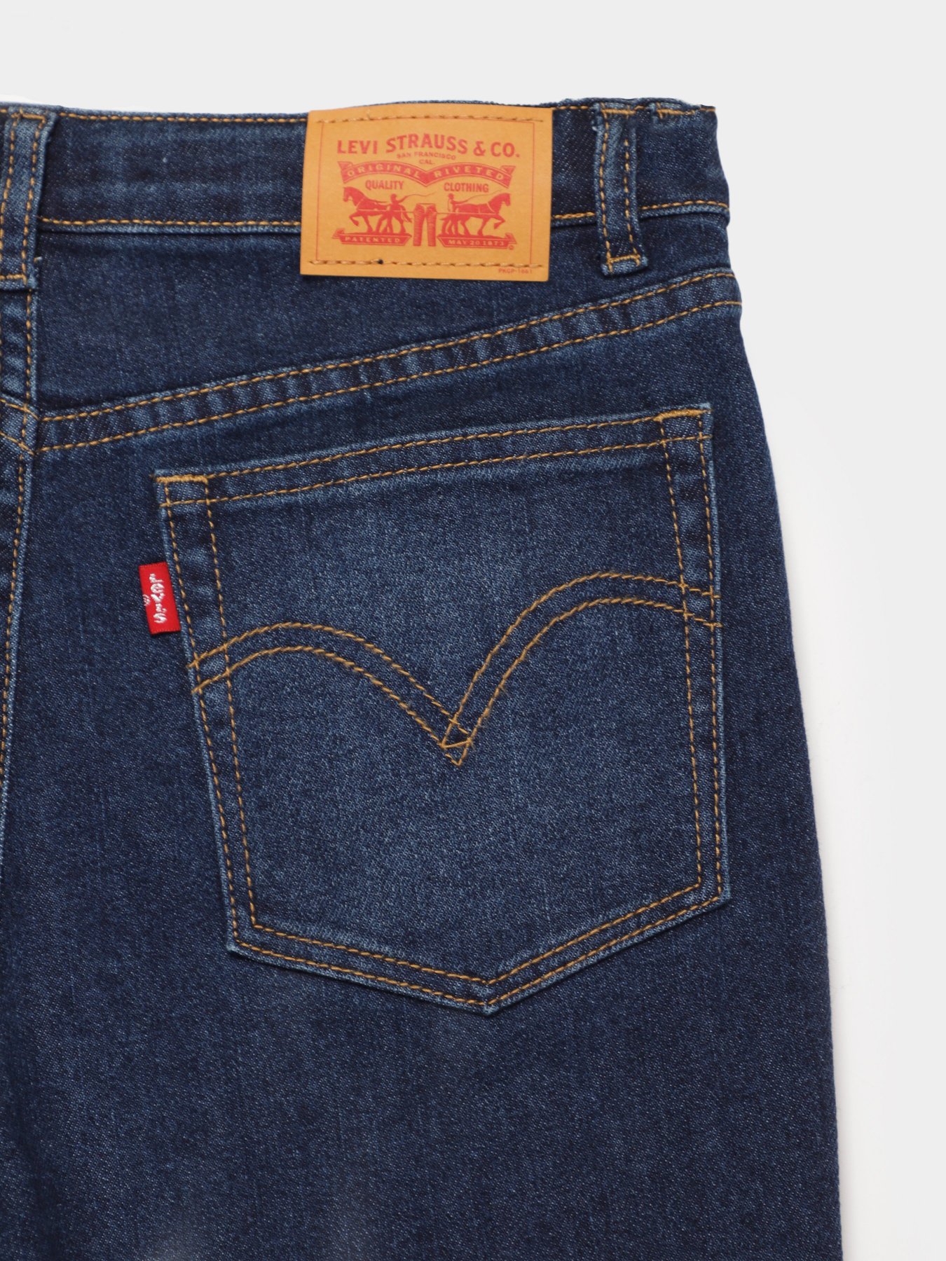 Джинсы Levi's модель 4EF312-D0M Фото