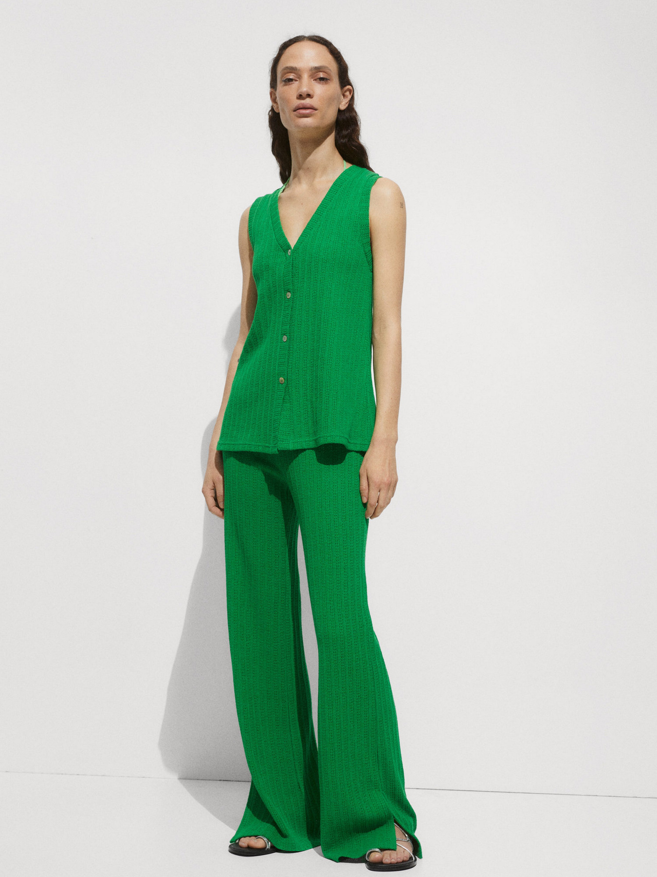 Свитры и кардиганы MANGO Lime модель 77072005_43 Свитры и кардиганы MANGO Lime модель 77072005_43 Фото
