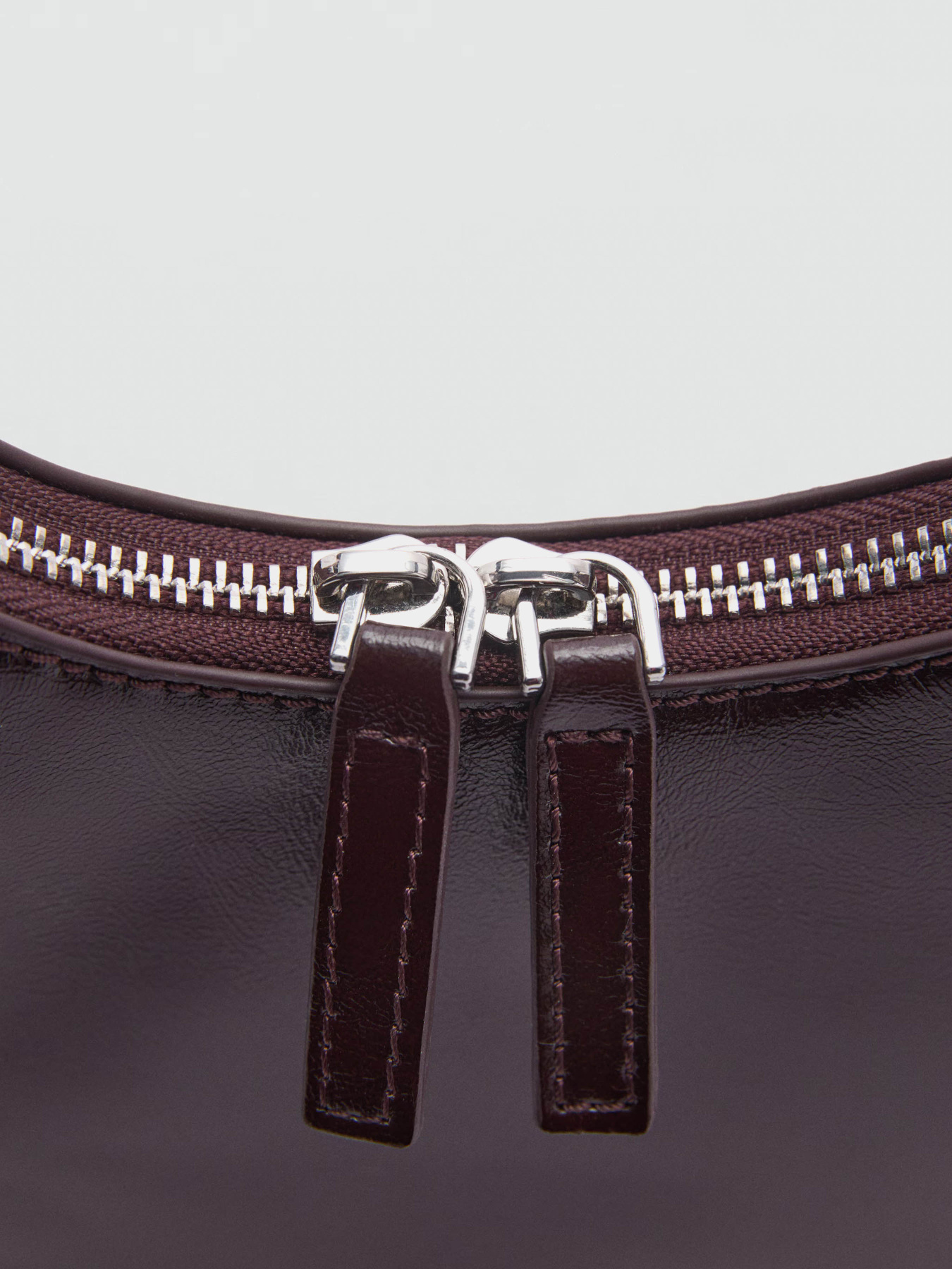 Сумки MANGO Vivi модель 77010267_30 Сумки MANGO Vivi модель 77010267_30 Фото