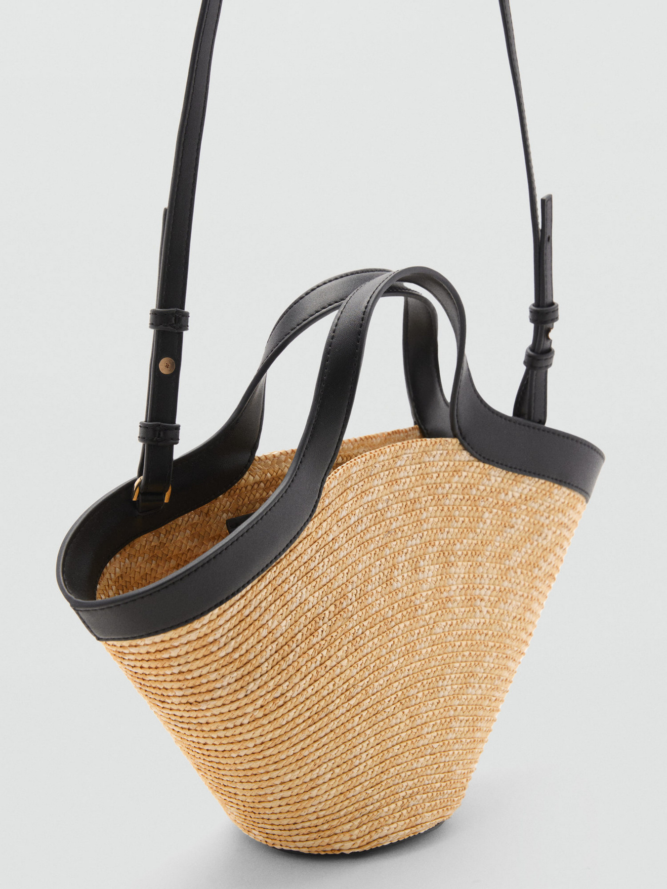 Сумки MANGO модель 77020341_99 Сумки MANGO модель 77020341_99 Фото
