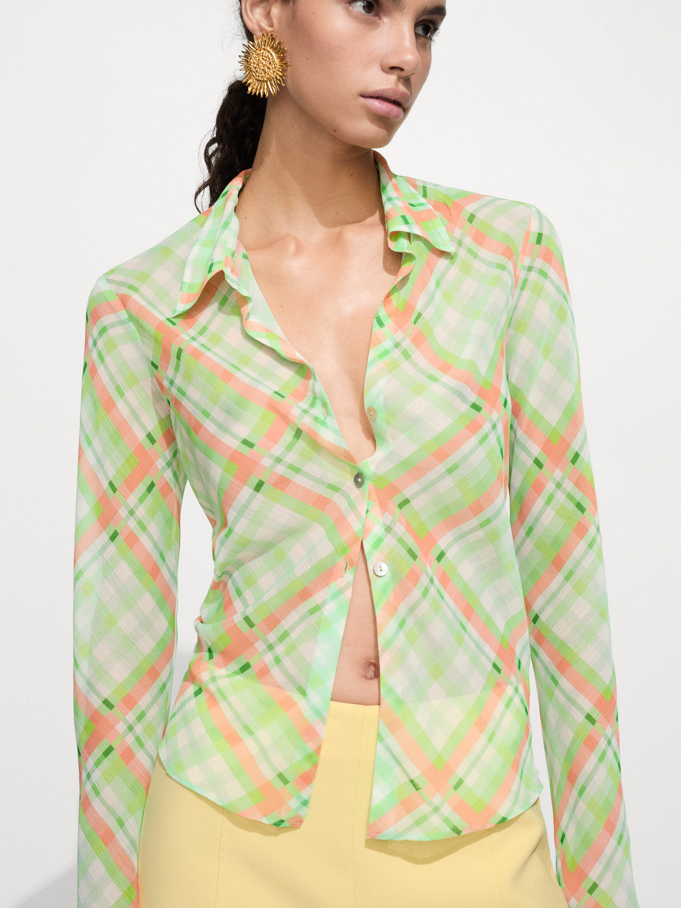 Шорты MANGO модель 77040389_11 Шорты MANGO модель 77040389_11 Фото