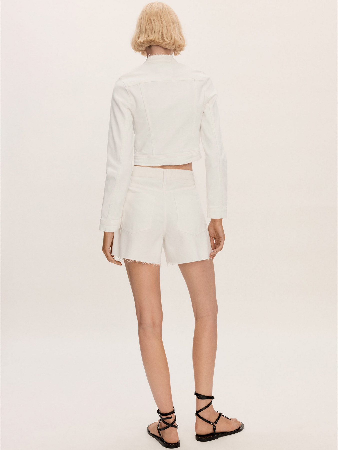 Шорты MANGO модель 77052913_1 Шорты MANGO модель 77052913_1 Фото