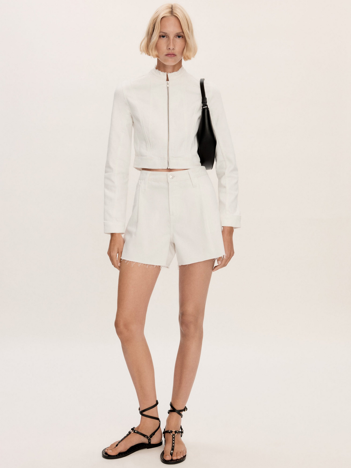 Шорты MANGO модель 77052913_1 Шорты MANGO модель 77052913_1 Фото