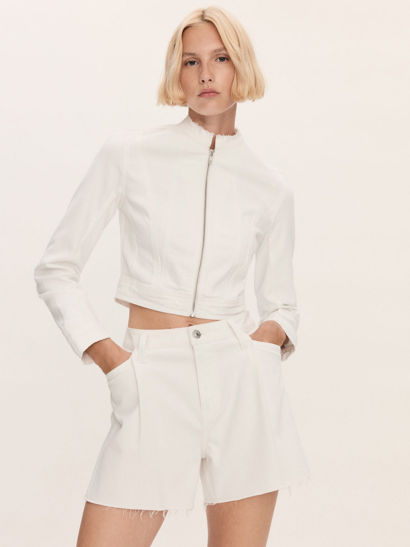 Шорты MANGO модель 77052913_1 Шорты MANGO модель 77052913_1 Фото