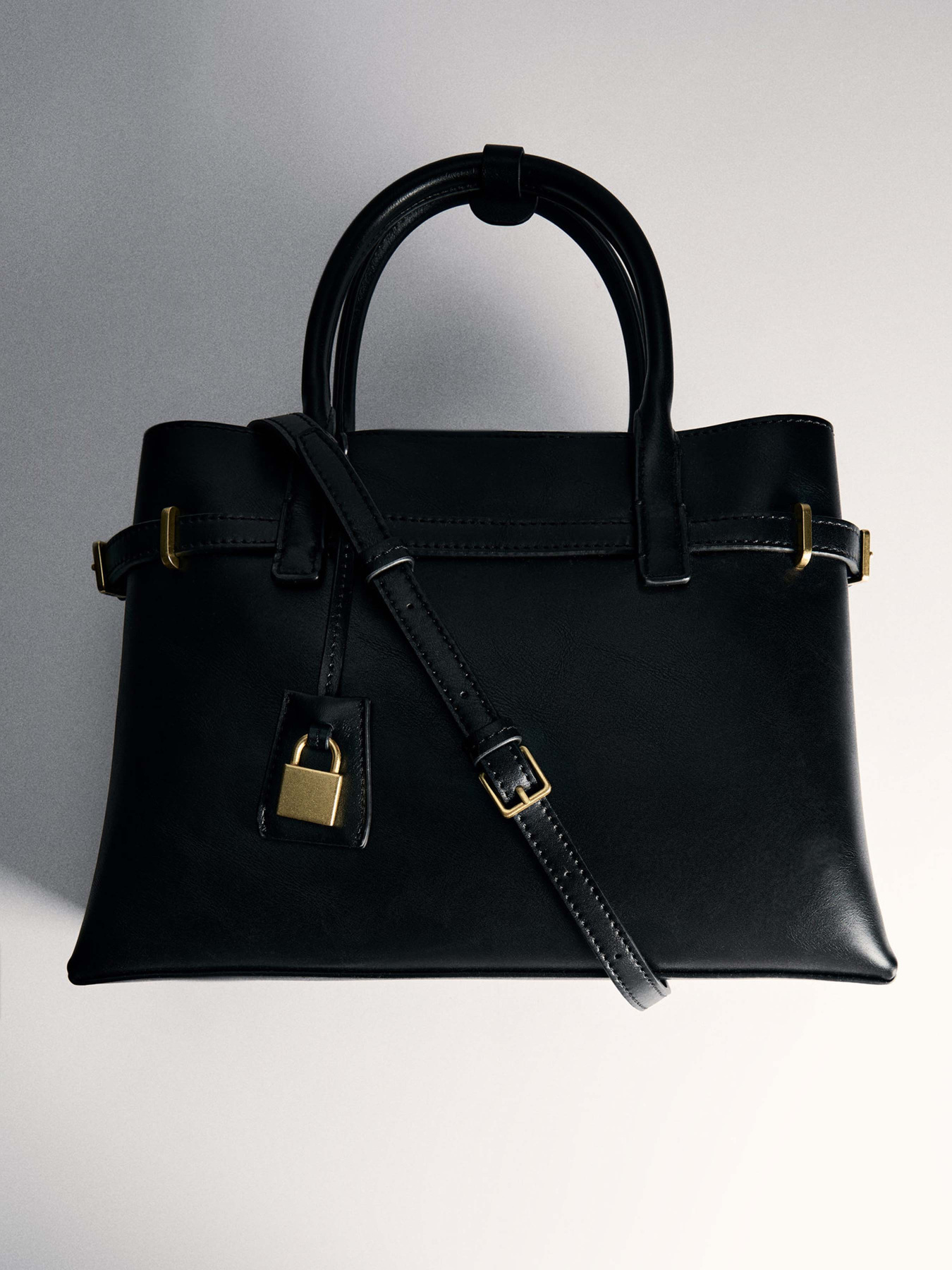 Сумки MANGO модель 77016356_99 Сумки MANGO модель 77016356_99 Фото