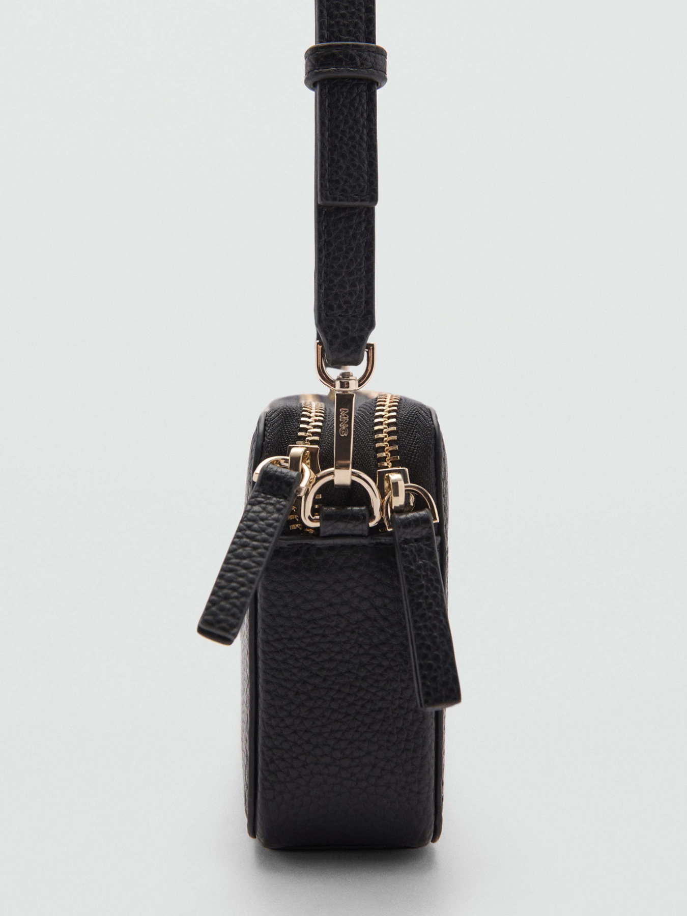 Сумки MANGO модель 77034055_99 Сумки MANGO модель 77034055_99 Фото