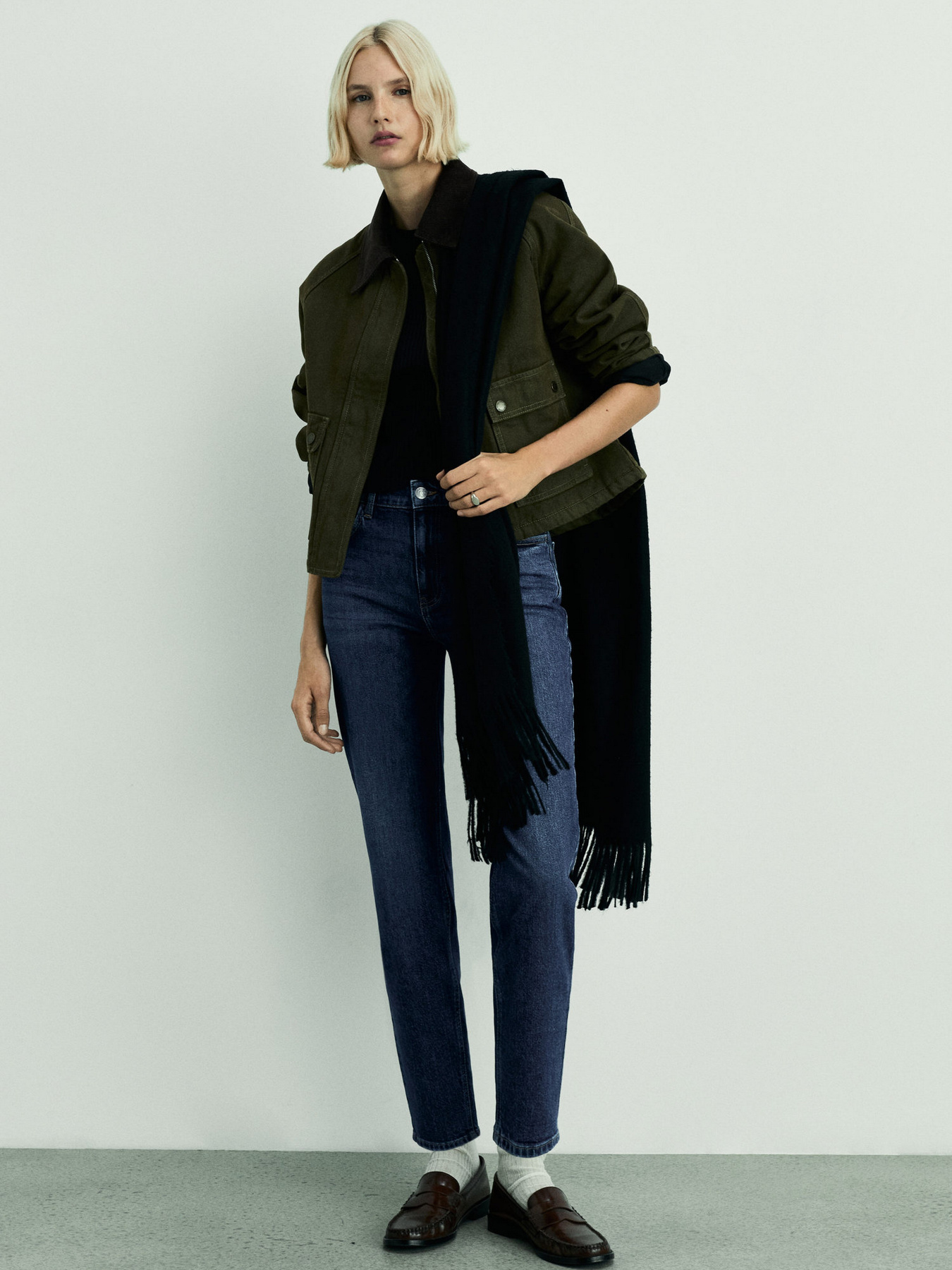 Джинси MANGO модель 87010289_TO Фото