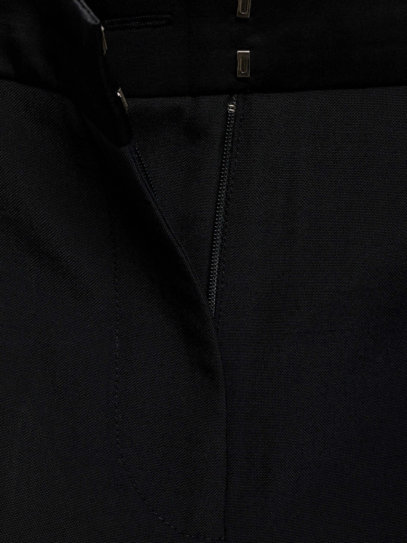 Брюки MANGO модель 77039246_99 Фото
