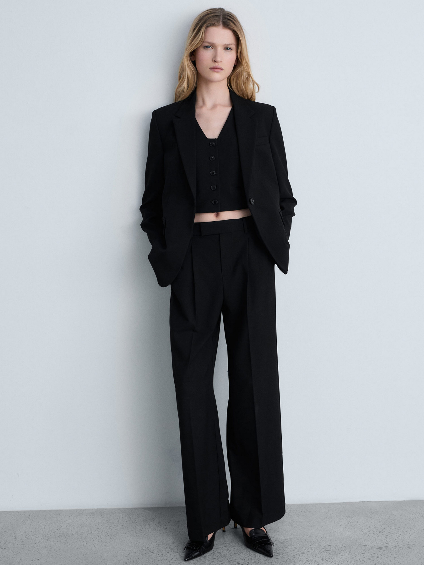 Штани MANGO BOWERY2 модель 87045140_99 Штани MANGO BOWERY2 модель 87045140_99 Фото