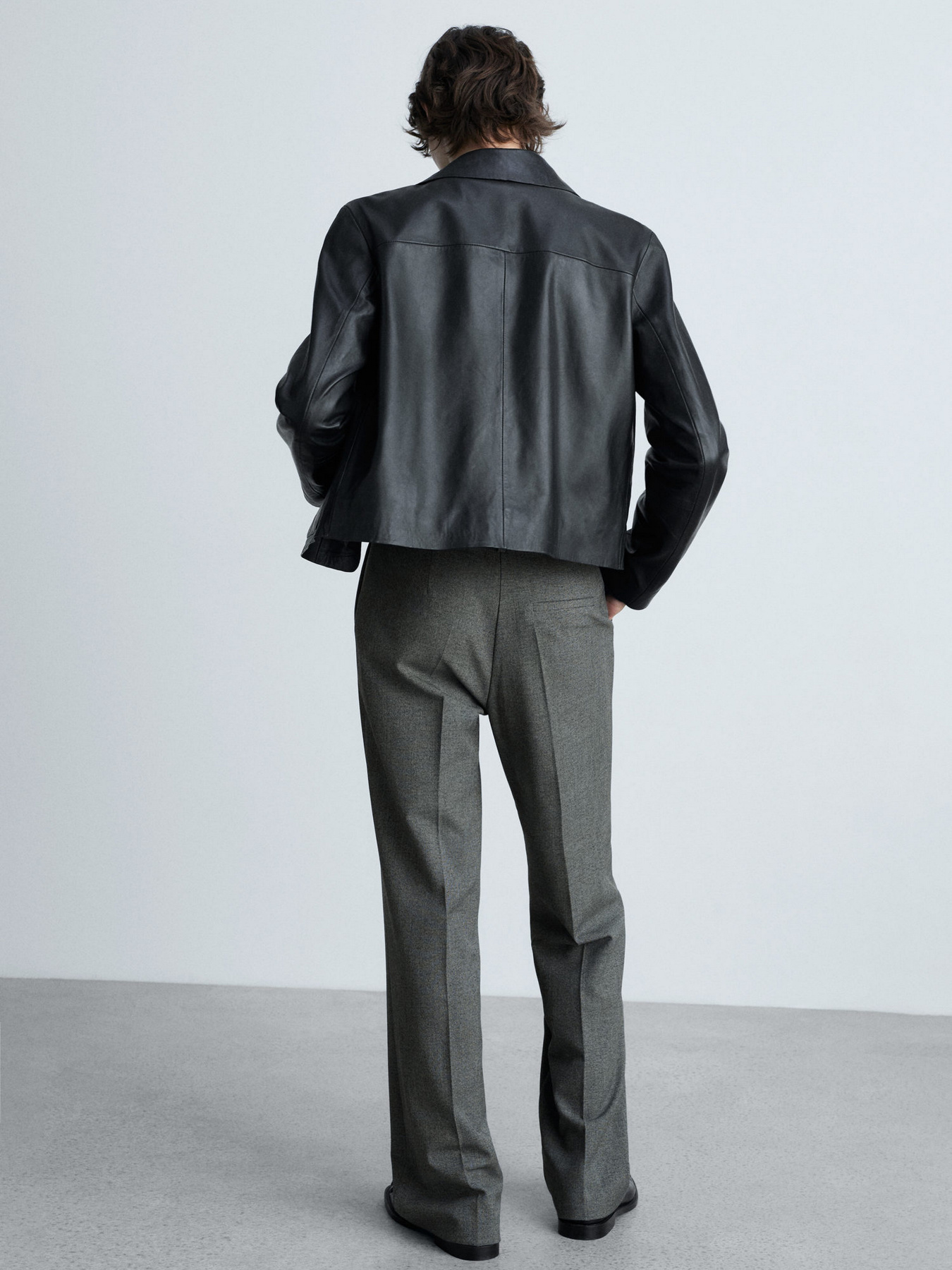 Штани MANGO модель 87081511_92 Штани MANGO модель 87081511_92 Фото
