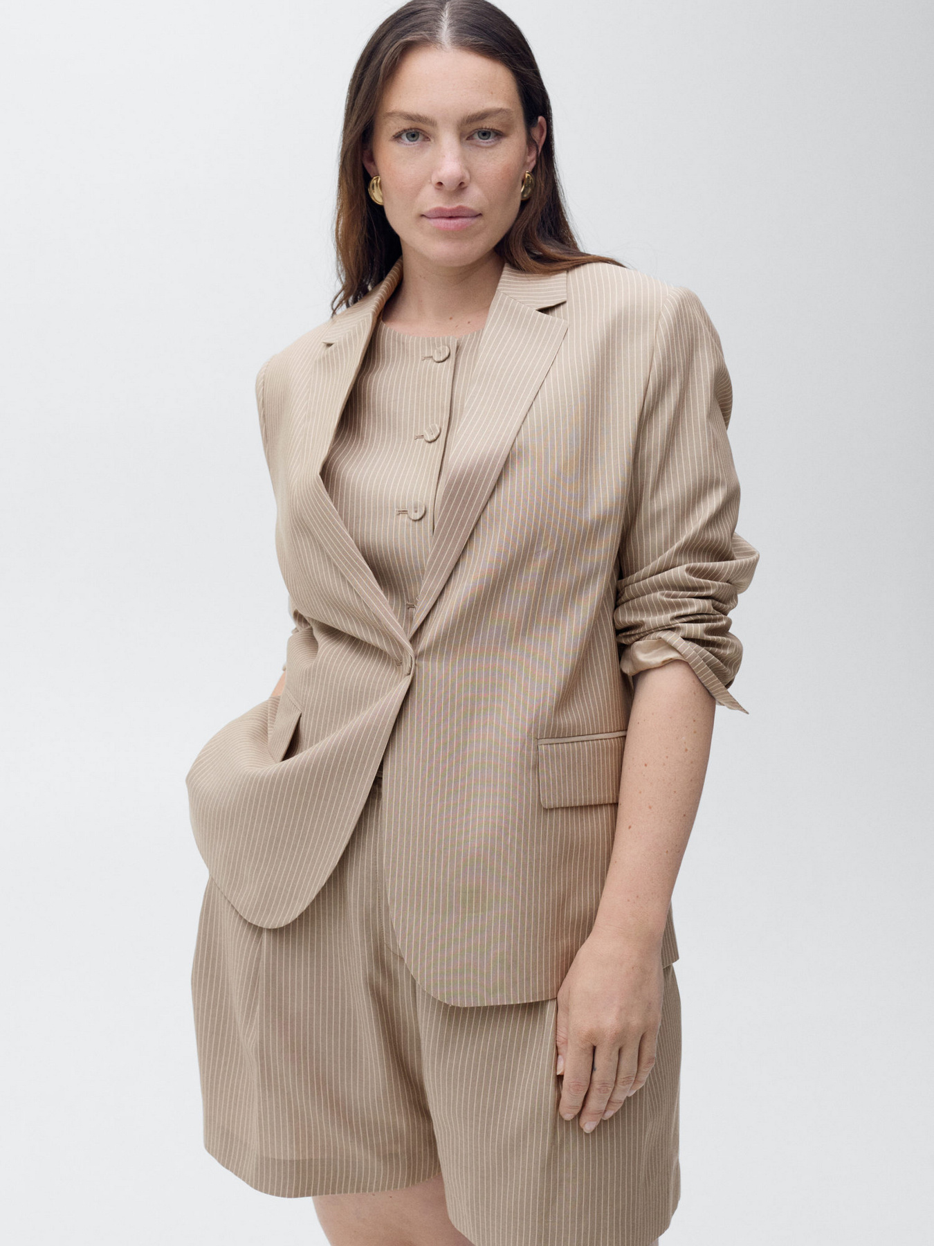 Шорти MANGO VIVIAN модель 87087186_35 Фото