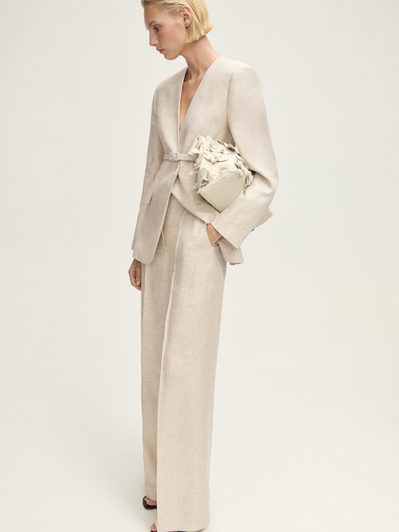 Штани MANGO модель 87097705_6 Штани MANGO модель 87097705_6 Фото