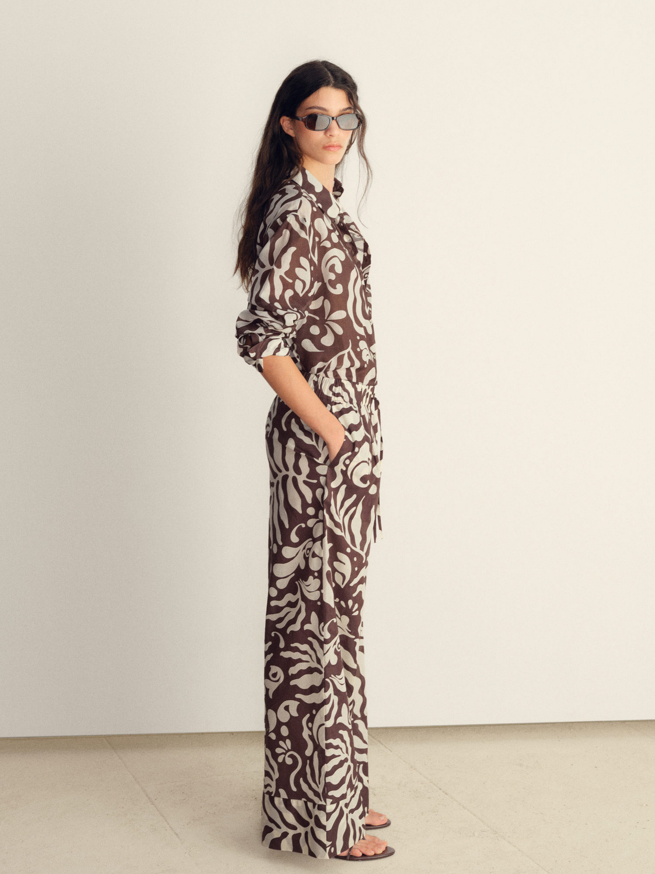 Штани MANGO модель 87028645_30 Штани MANGO модель 87028645_30 Фото