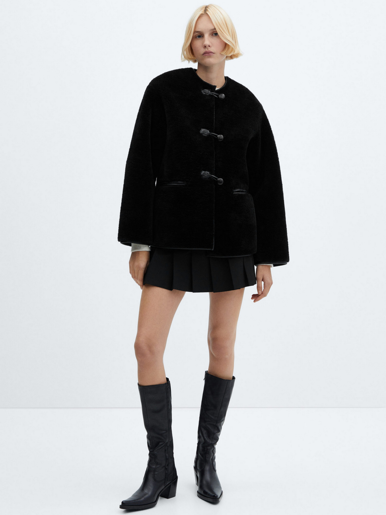 Куртки и дубленки MANGO BETHOVEN модель 67060441_99 Фото