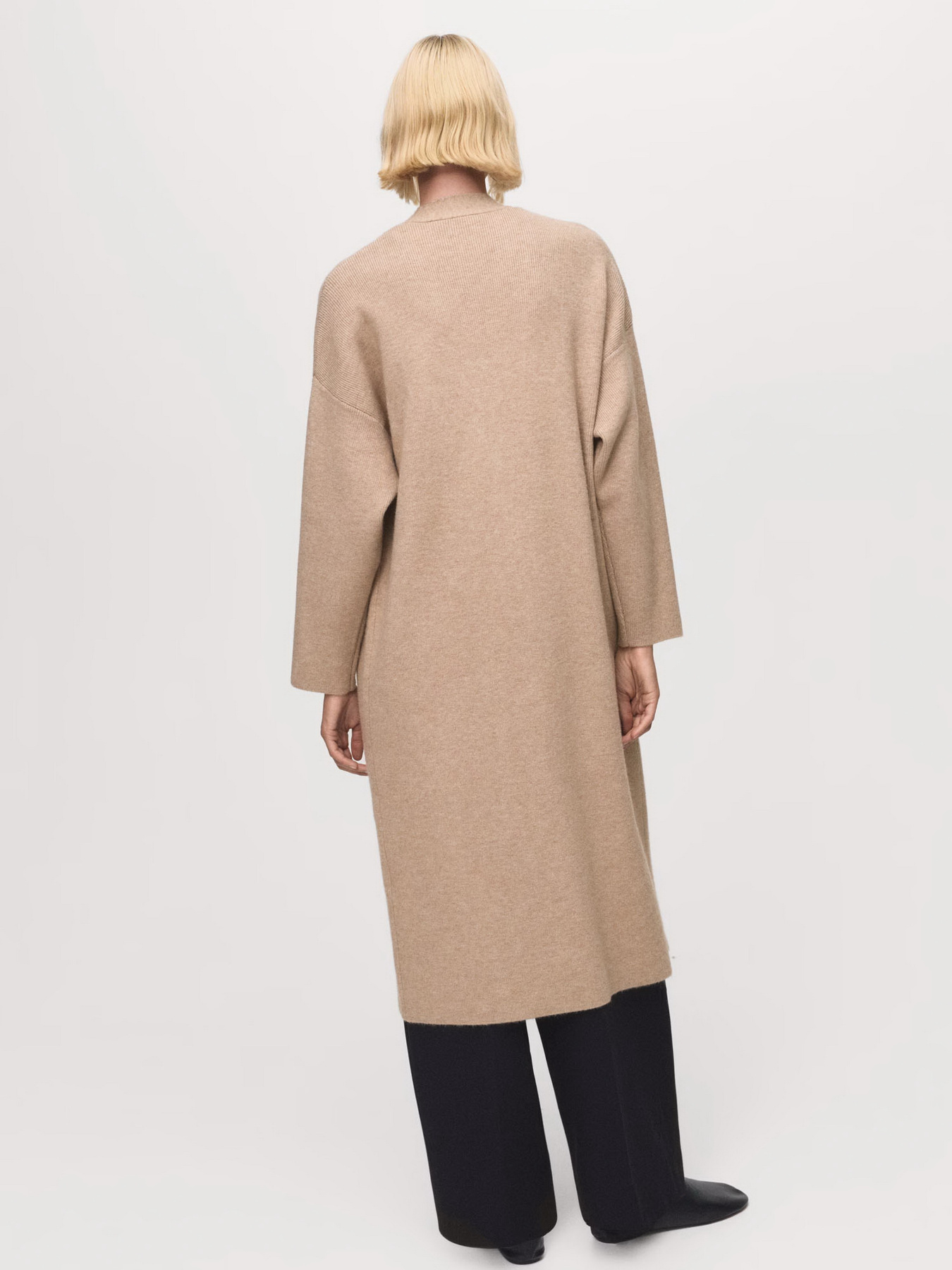 Пальта та плащі MANGO RINGON модель 17054780_6 Пальта та плащі MANGO RINGON модель 17054780_6 Фото