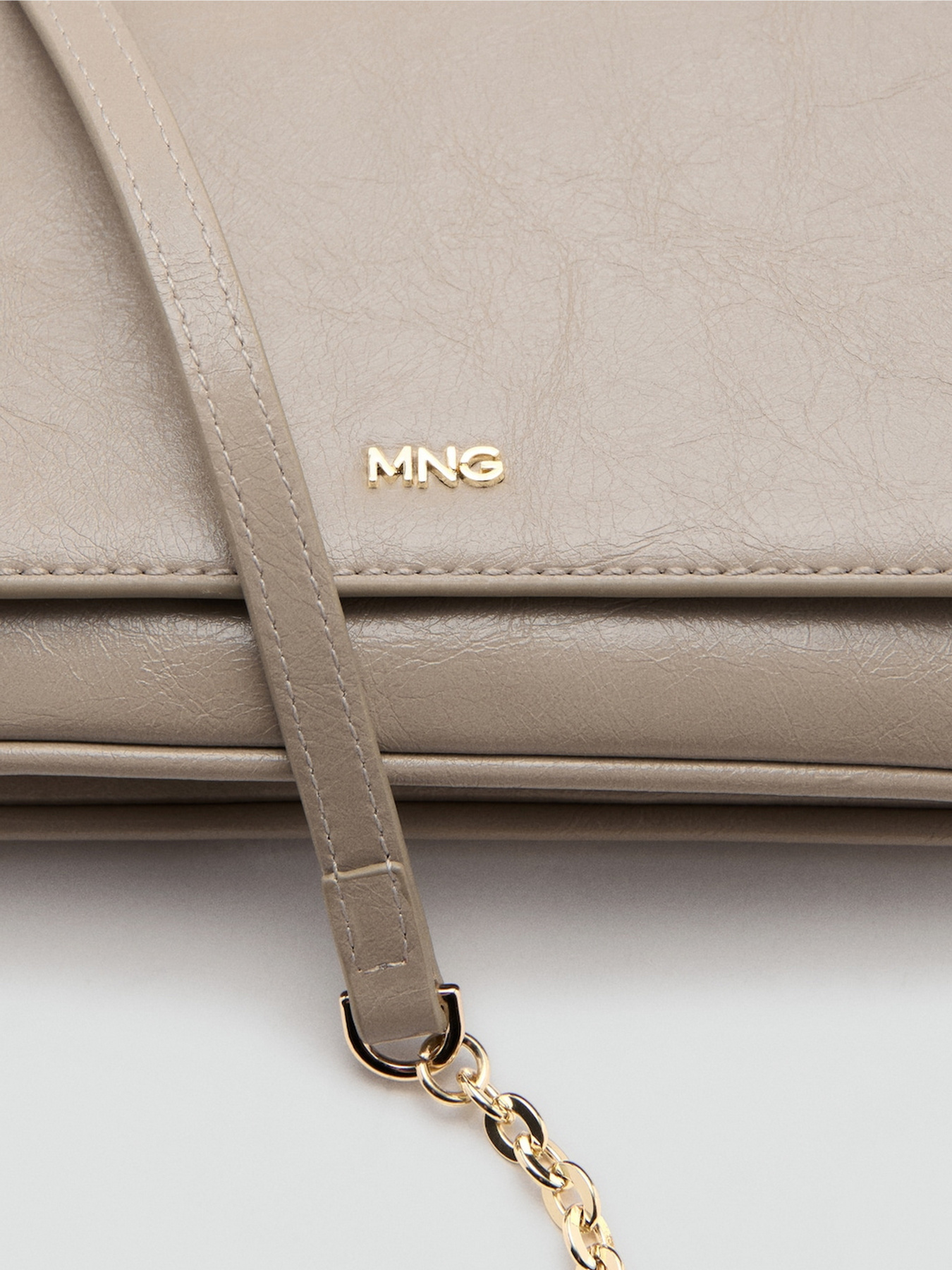 Сумки MANGO модель 17095150_35 Сумки MANGO модель 17095150_35 Фото