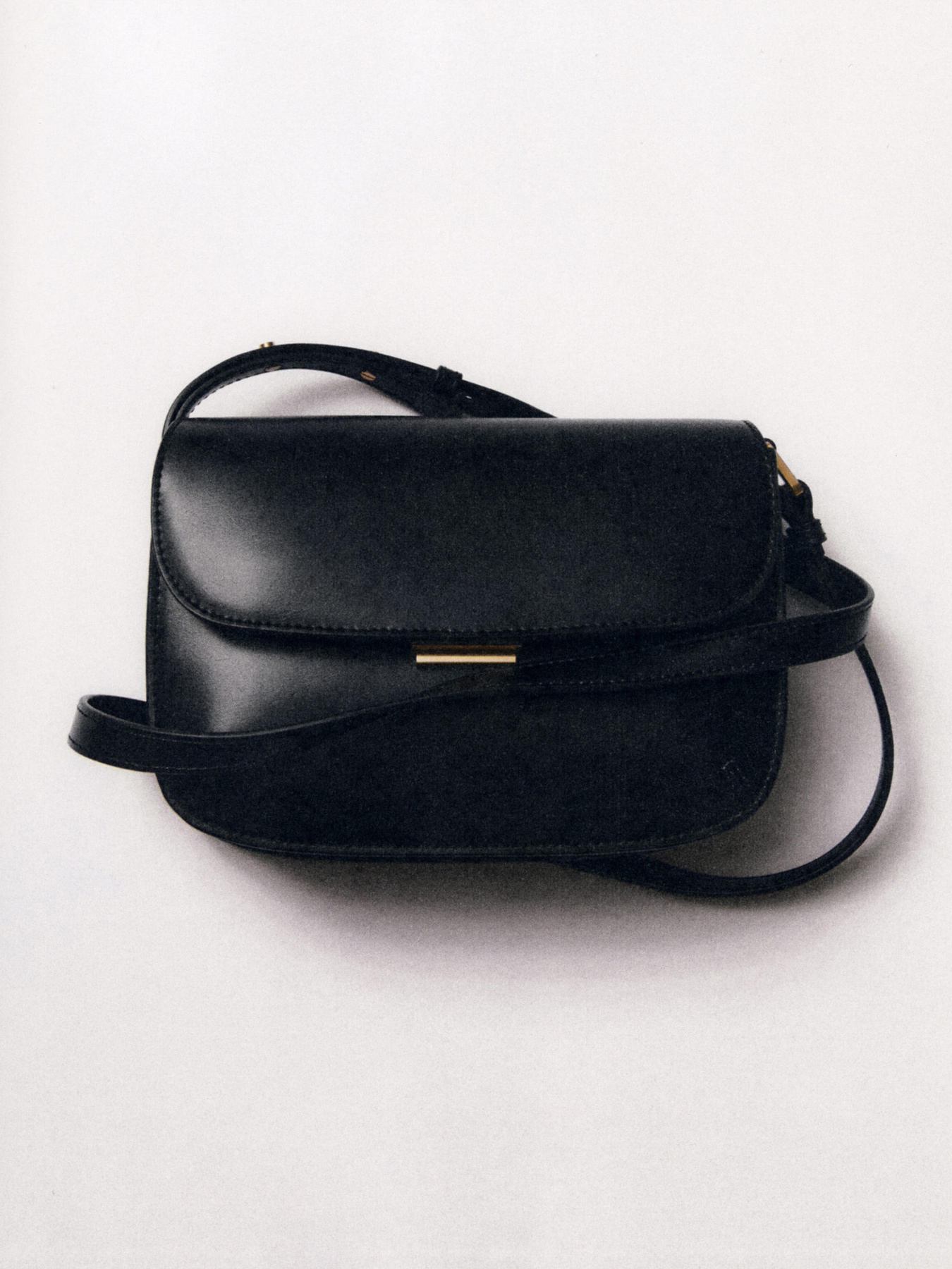 Сумки MANGO модель 17025798_99 Сумки MANGO модель 17025798_99 Фото