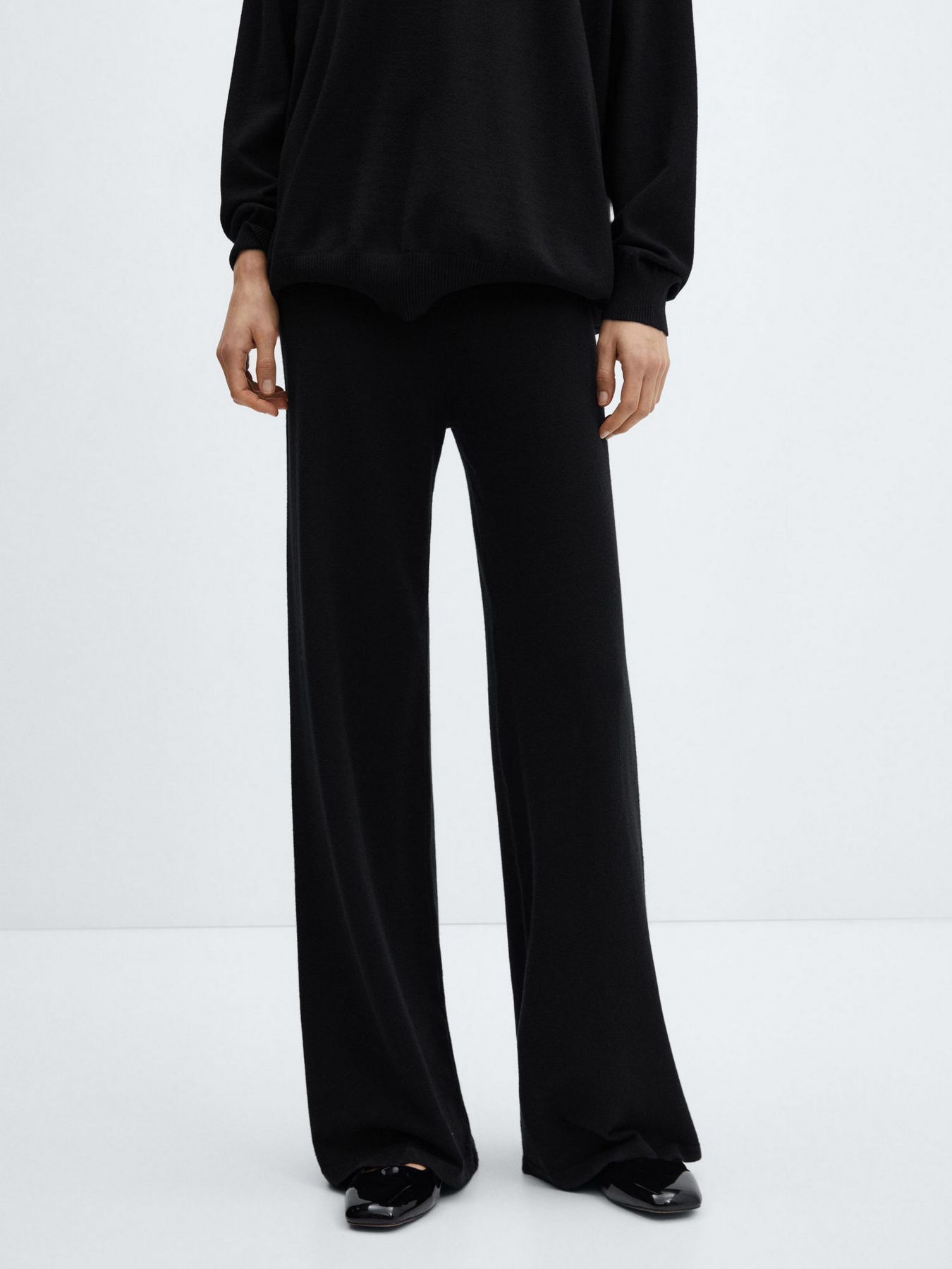 Штани MANGO Vieira модель 67090473_99 Штани MANGO Vieira модель 67090473_99 Фото