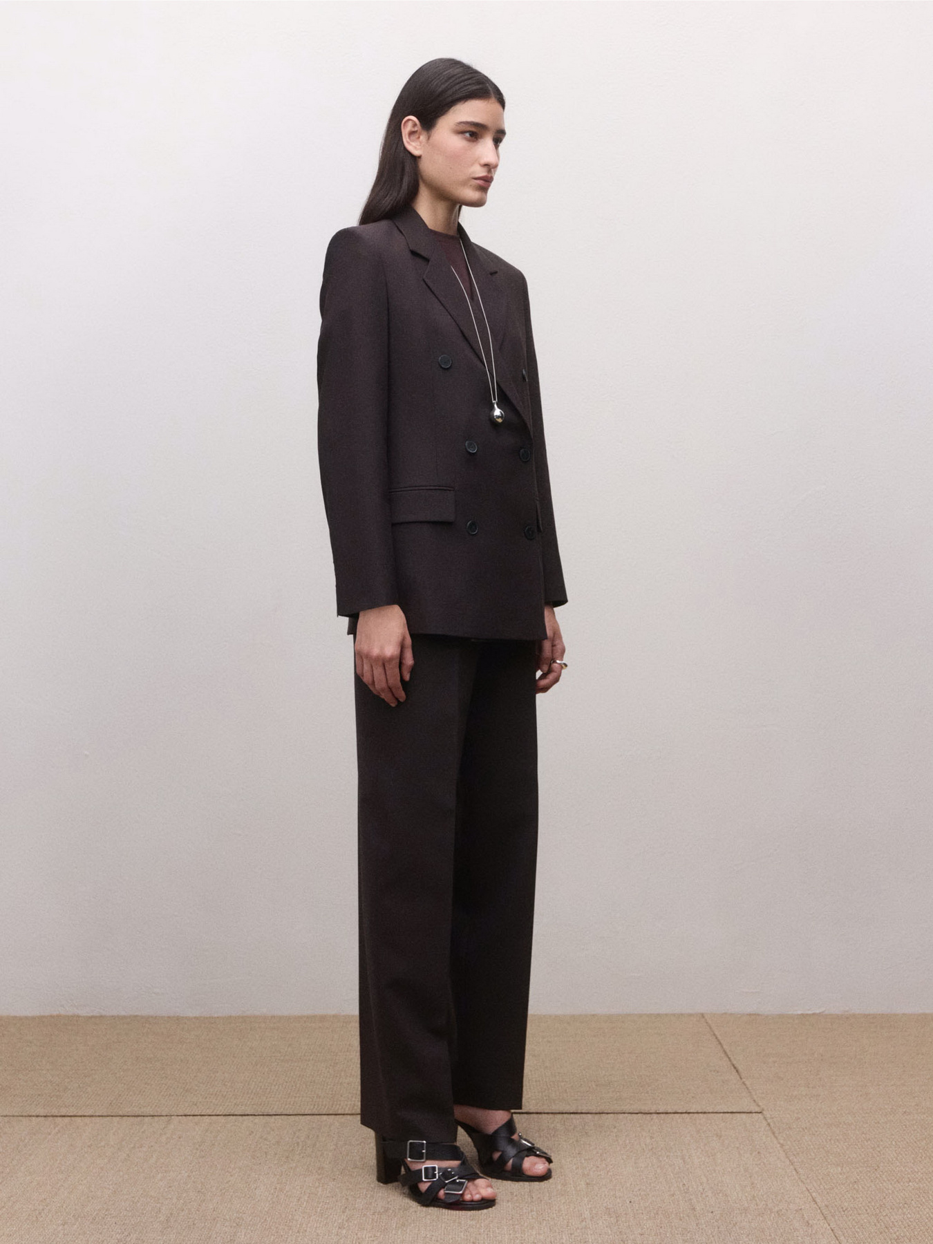 Пиджаки MANGO HELSINKI модель 27024449_66 Фото